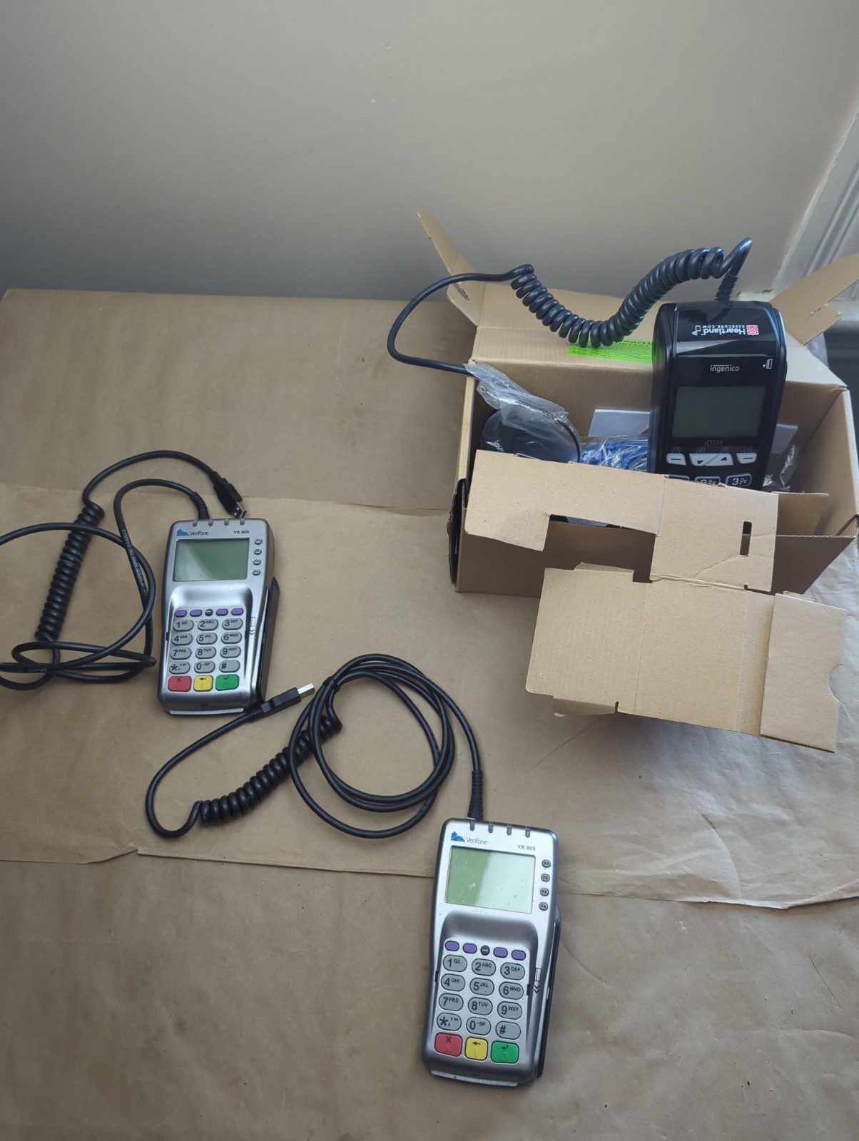 Lot of 3 Credit Card Readers Verifone VX 805 Ingenico iCT220 Parts Only READ