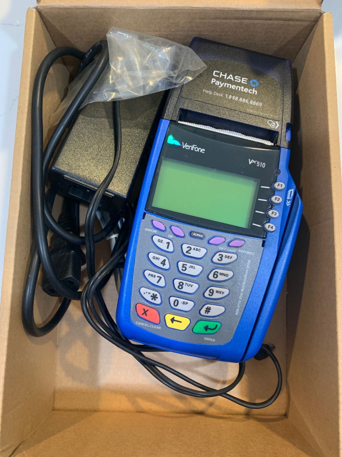 VeriFone NAA Dail/ETH 128/32 MB STD Keypad SCR 49 MM