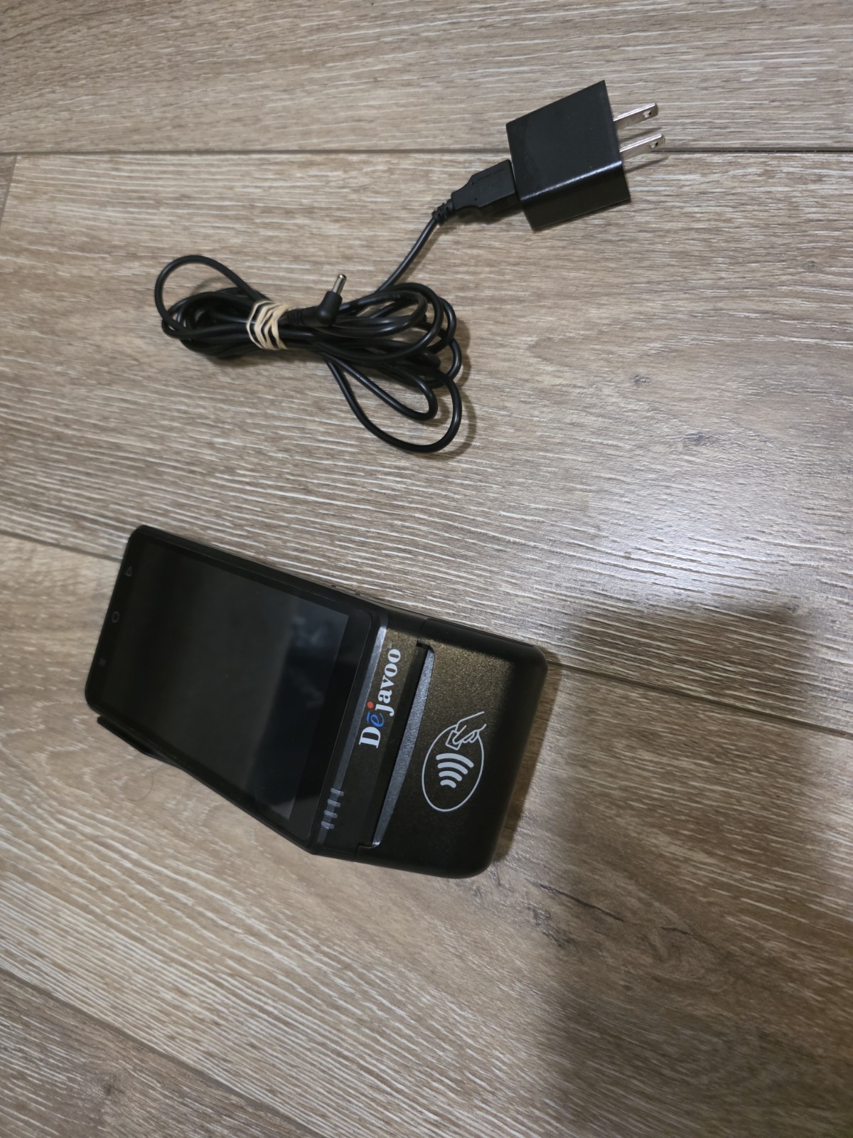 DEJAVOO QD2 WIRELESS TERMINAL (4G + WIFI) “UNLOCKED” USED