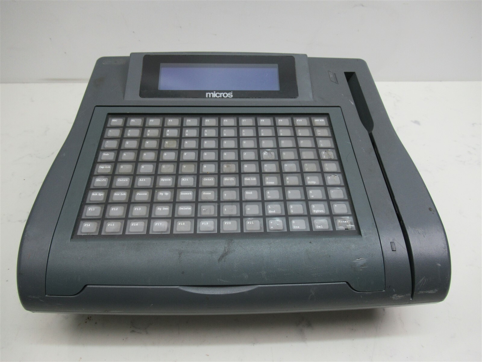 Cash Register Micros Keyboard Workstation 4 Credit Card POS Terminal 400700-001