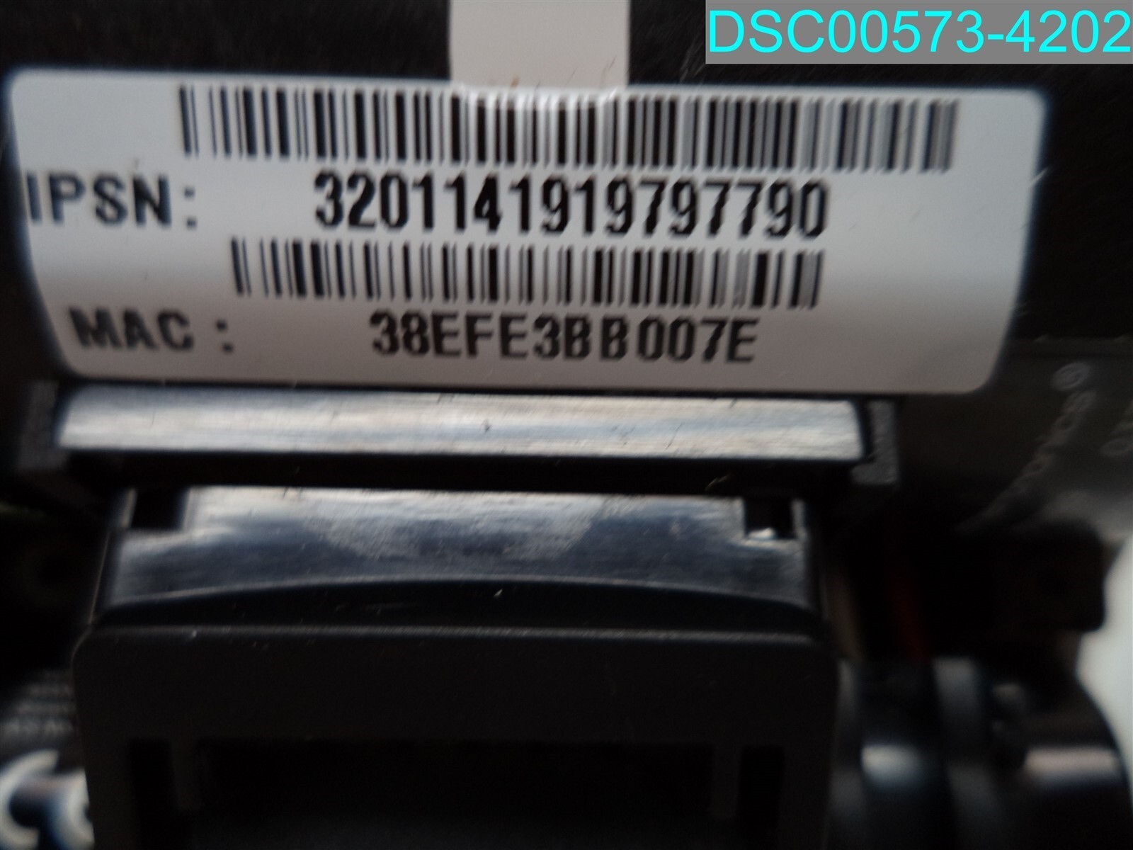 Parts or Repair INGENICO MOVE 5000 TWB32011419R CL 4G WIFI BT CARD READER