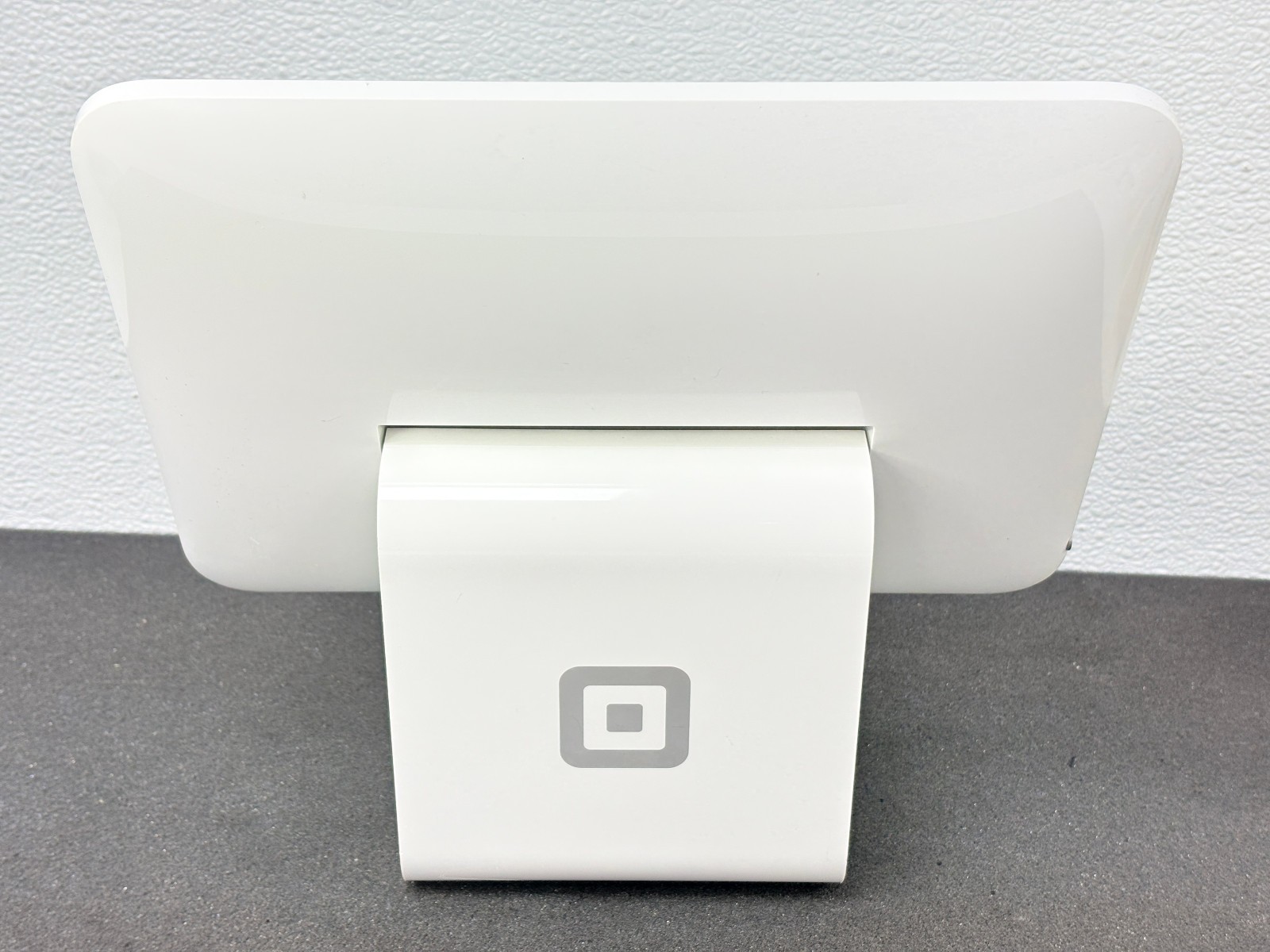 Pre Owned | Square S089 POS Terminal Countertop Dock Only – White for 9.7″ IPAD