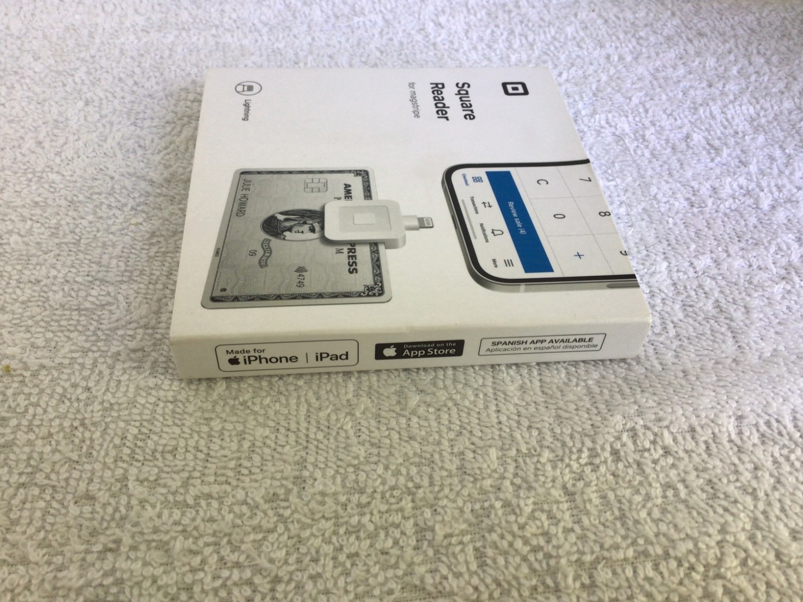 Square Reader for magstripe With Lightning Connector