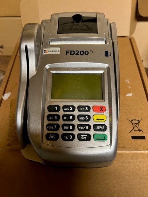 First Data FD200 TI Terminal Point of Sale. Silver 
