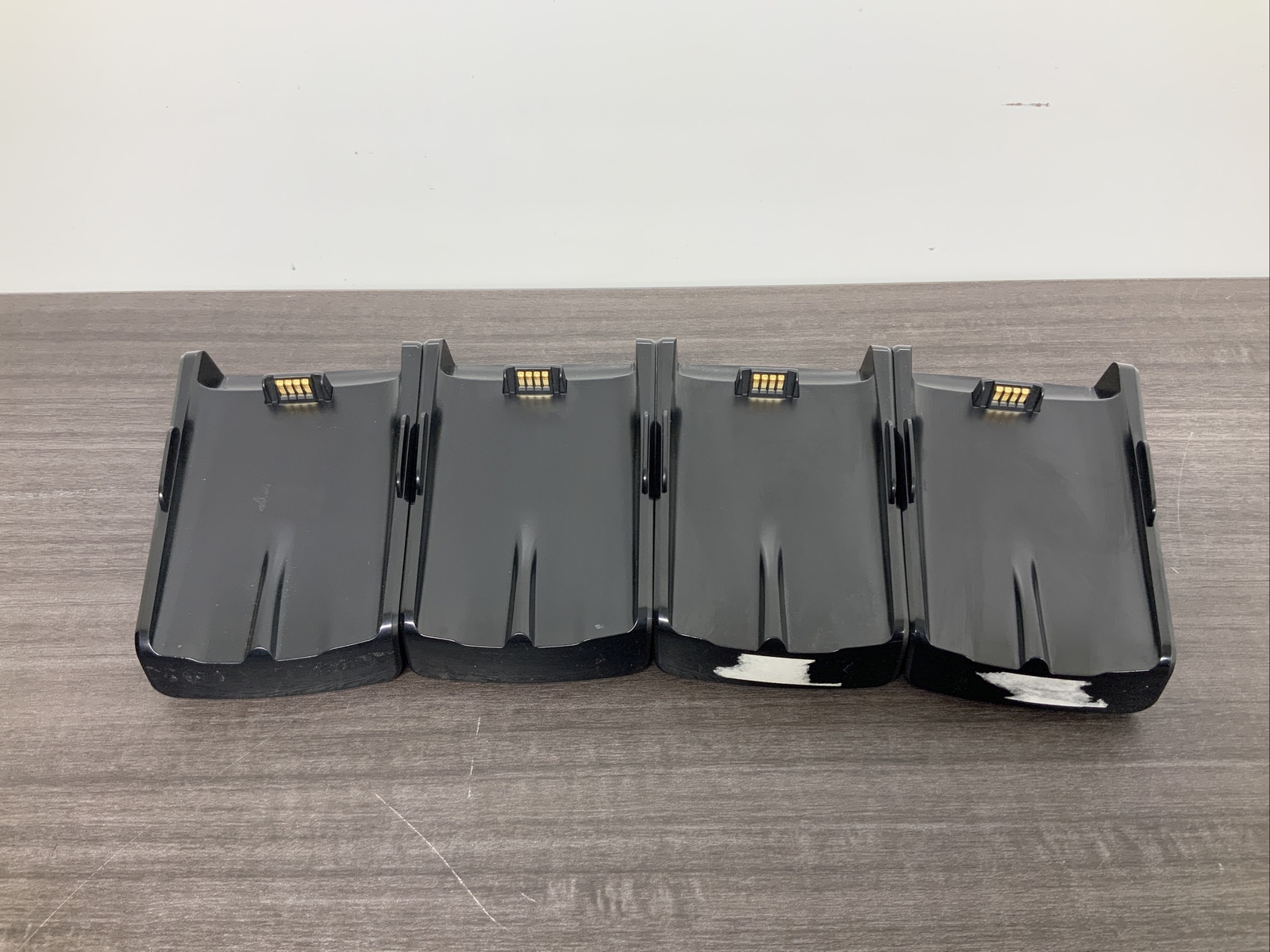 Lot Of 4 INGENICO IWL200 Charging Base IWL220 IWL250 IWl255 – AR97