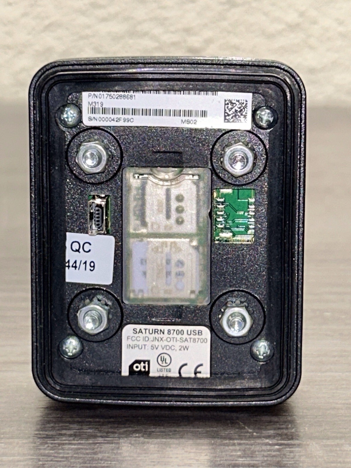 UNO-8 SATURN 8700 Contactless Card Reader #D836