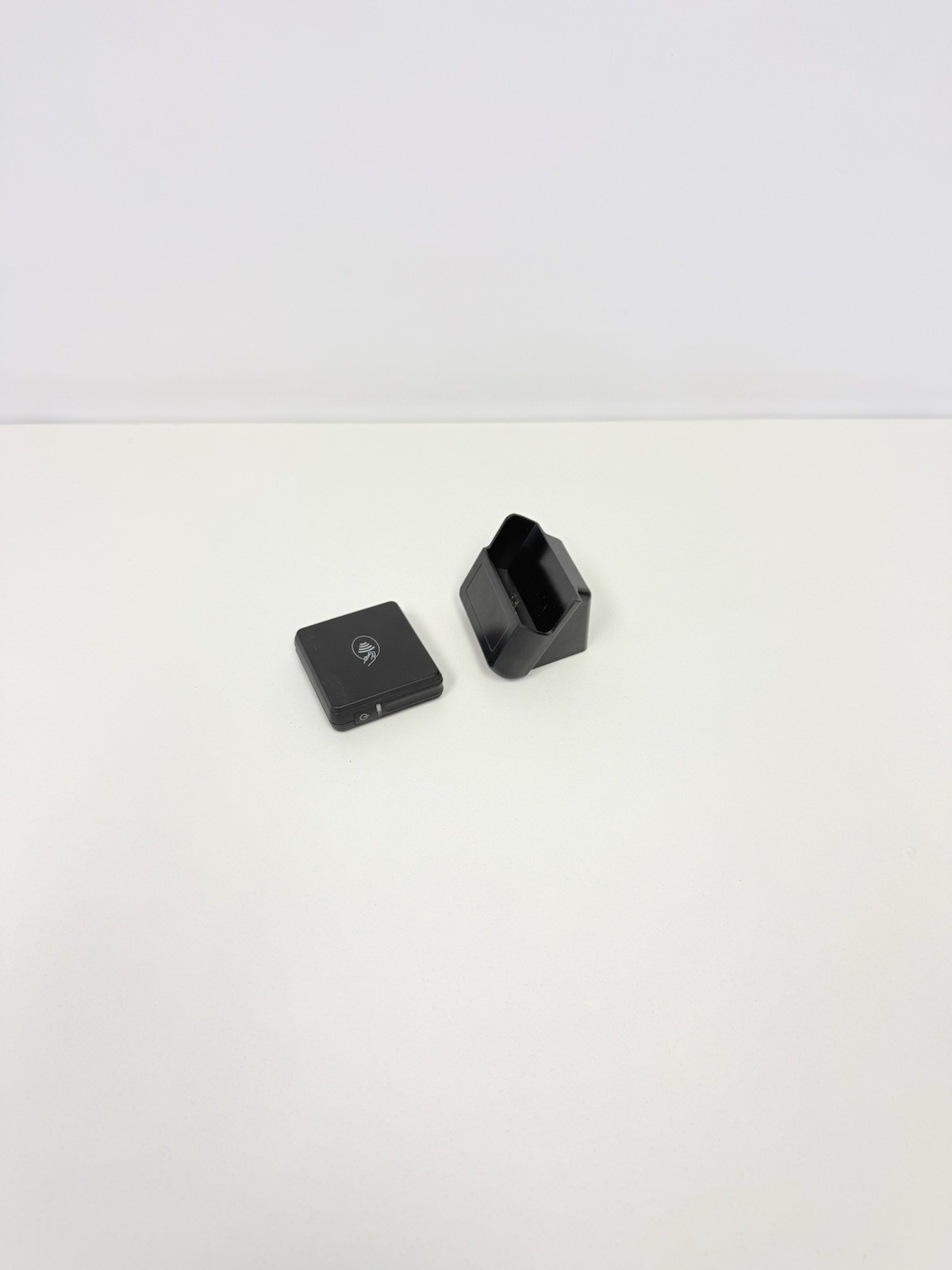 BB POS CHB20 POS Card Reader With Stand Black Tested