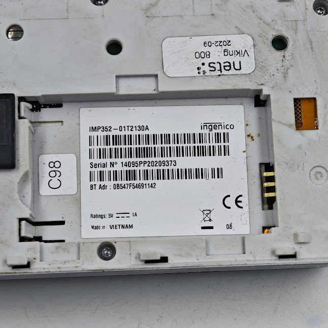Ingenico iSMP Card Reader – Untested, Signs of Use, Missing Parts