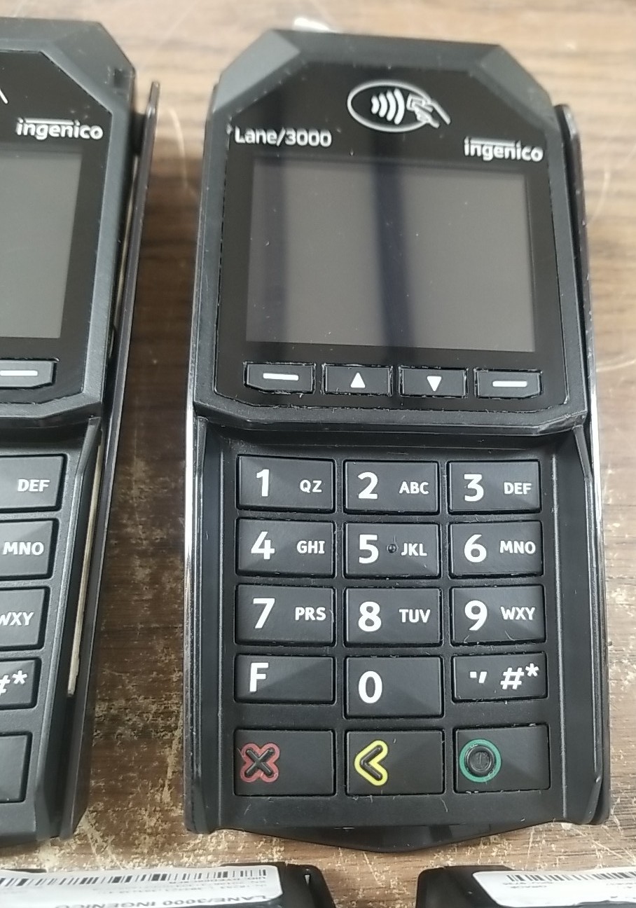 Lot X5 INGENICO LANE/3000 PAYMENT TERMINAL CREDIT CARD TOUCH POS TRD30110877B