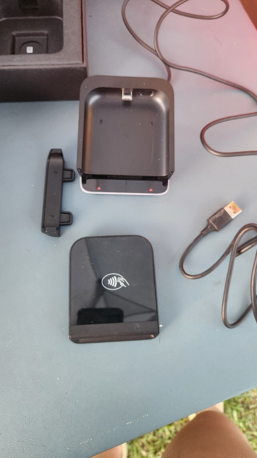 Shopify Tap and Chip Card Reader With Shopify Dock and USB Cable