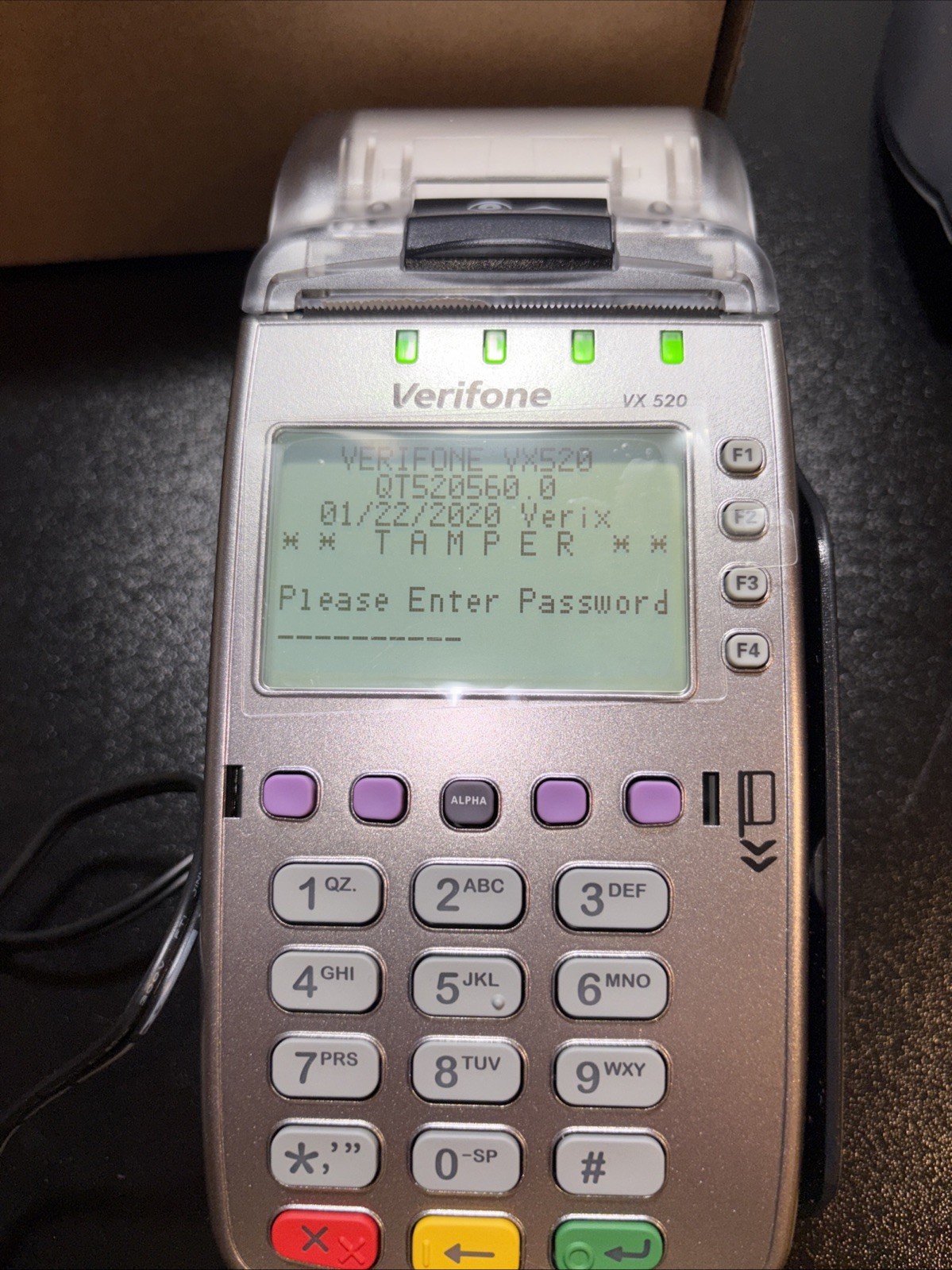 VeriFone VX 520 CTLS M252-653-AD-NAA-3