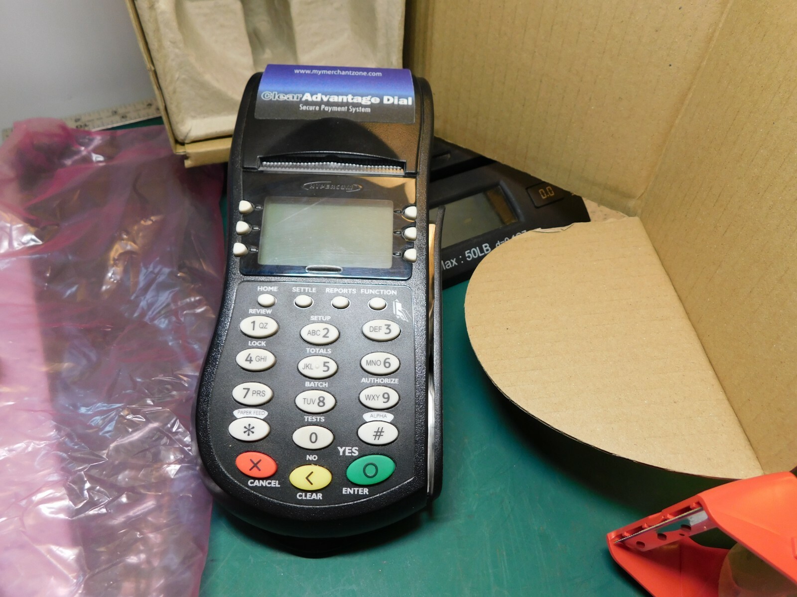 Equinox Model T4205 Hypercom USA Secure Payment System Credit Card Reader NOS