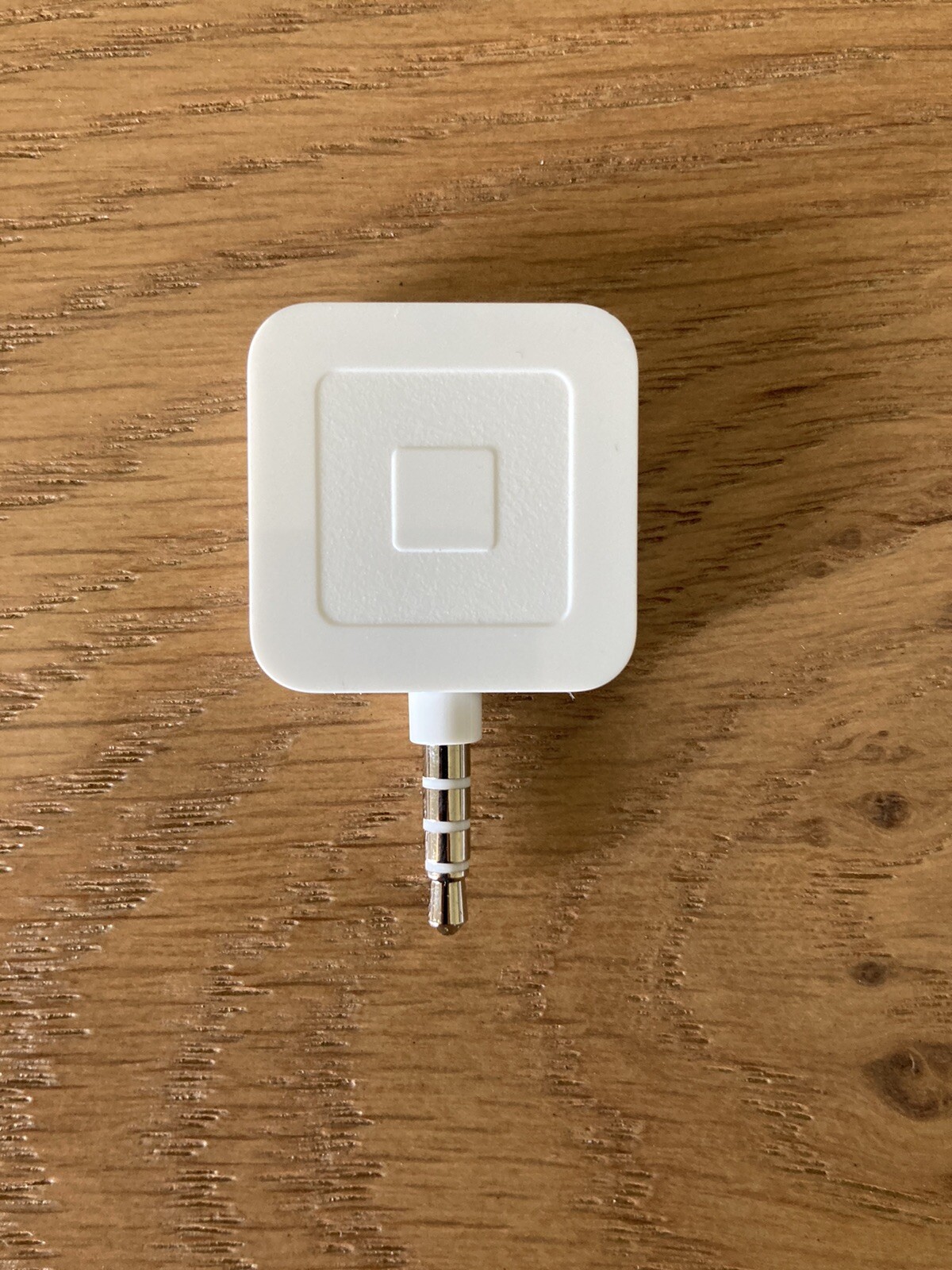 Square A-PKG-0223-04 Credit Debit Card Reader – White for Apple iPhone