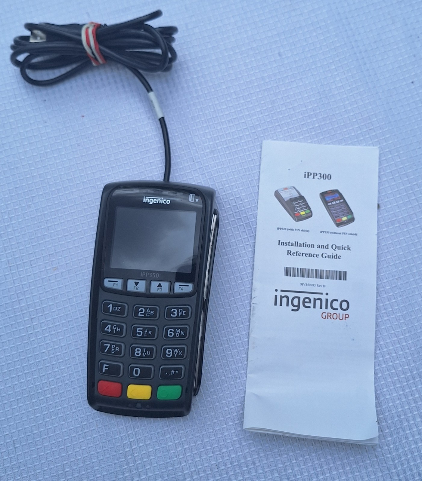 Ingenico IPP350 Credit Card Terminal Black /w Installation & Quick Start Guide