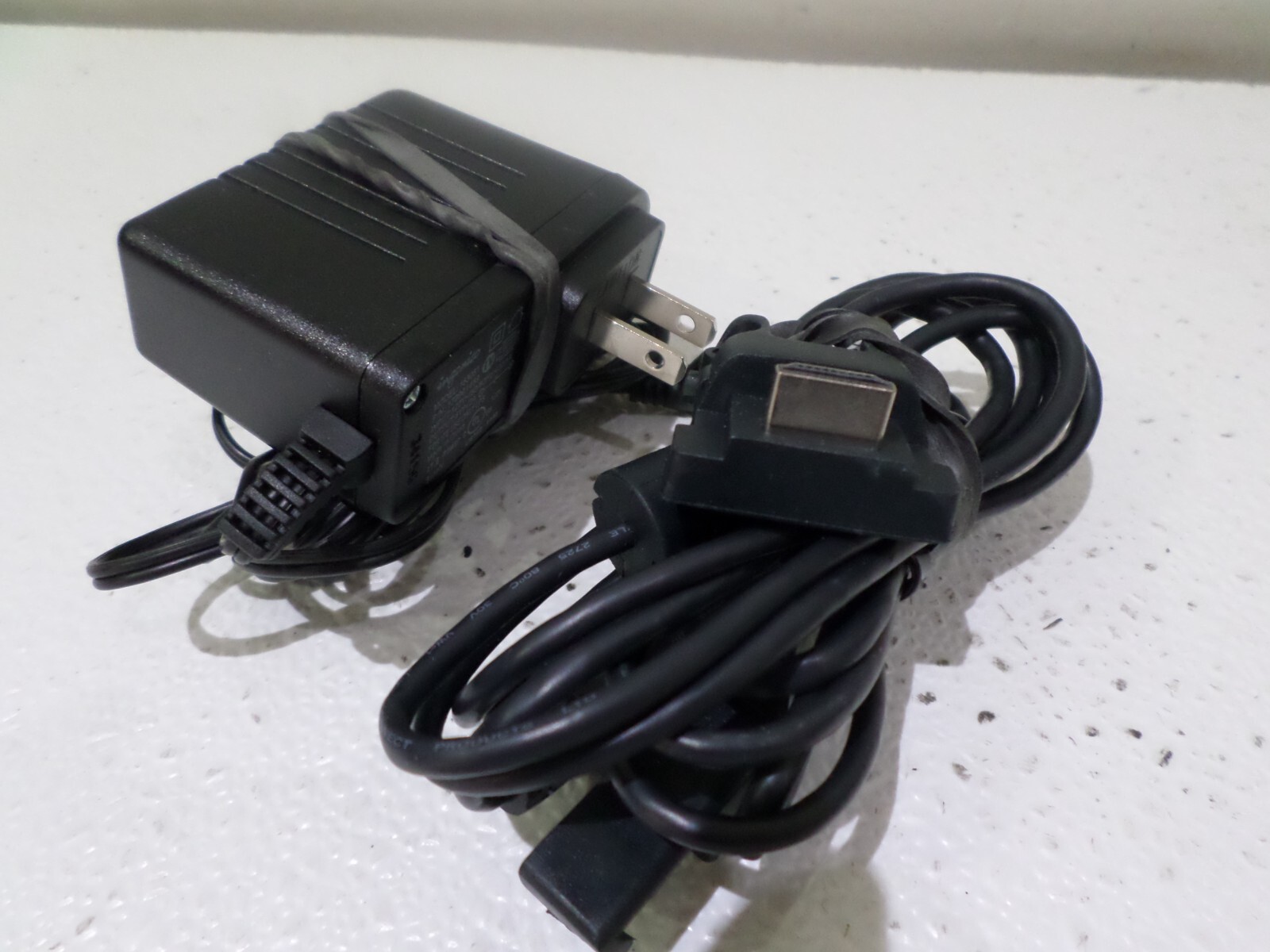 Ingenico 2M Ethernet Cable for iSC250/iSC480/iPP3xx w/ Power Supply 296114829AC