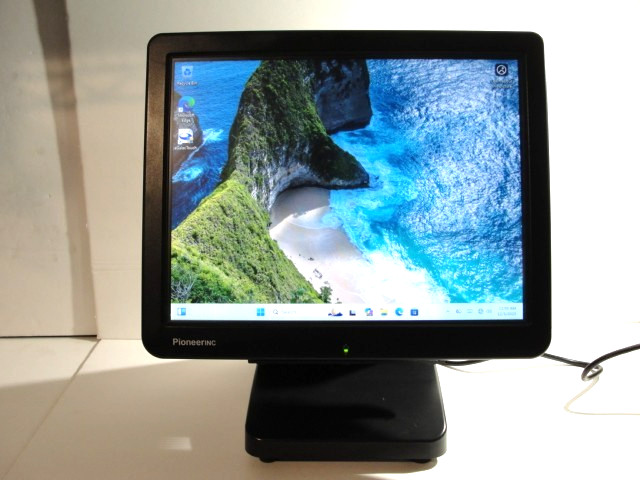 Pioneer Asterix-X5 POS Point of Sale 15″ Terminal with Windows 11 Enterprise