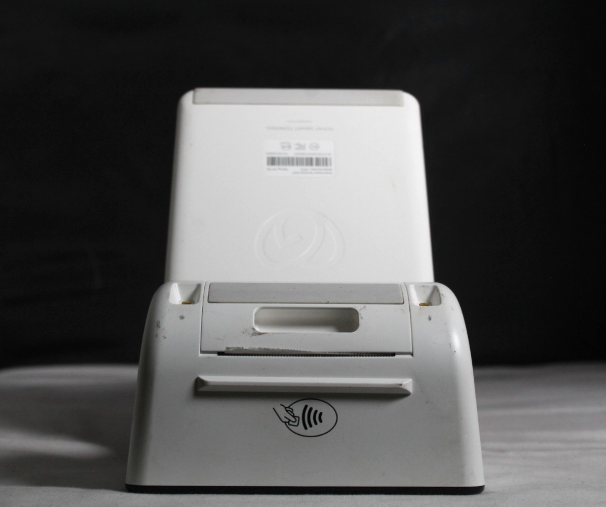 GoDaddy POYNT PST3 Smart Terminal Card Reader – Read Desc.