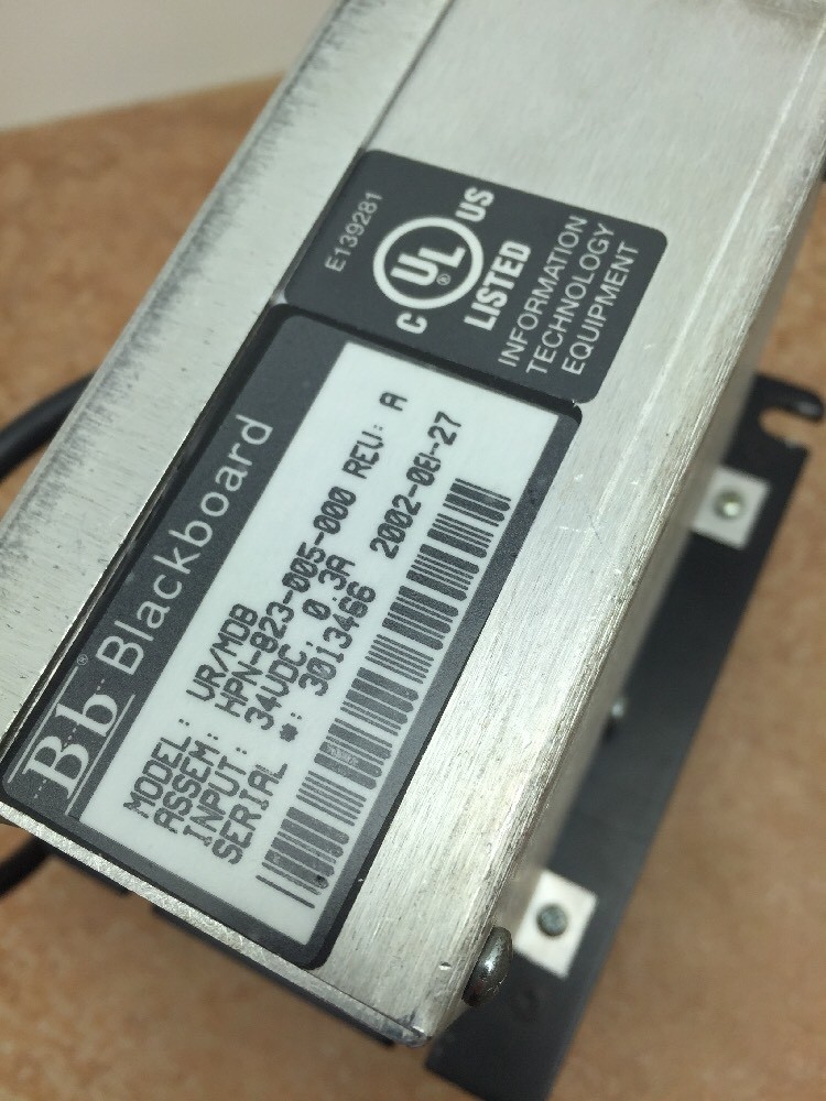 Blackboard HARCO VR/MDB Vending card Reader 34VDC .3A HPN-823-005-000 Rev: A