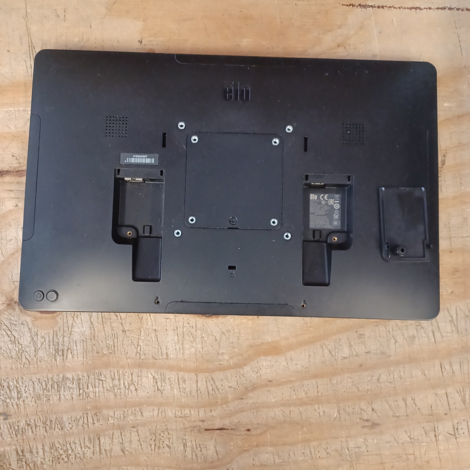 Toast 15″ POS Terminal ELO ESY15i1B