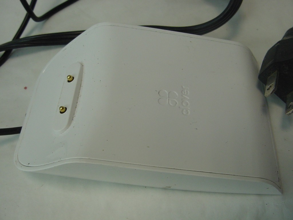 CLOVER K400 CHARGING DOCK