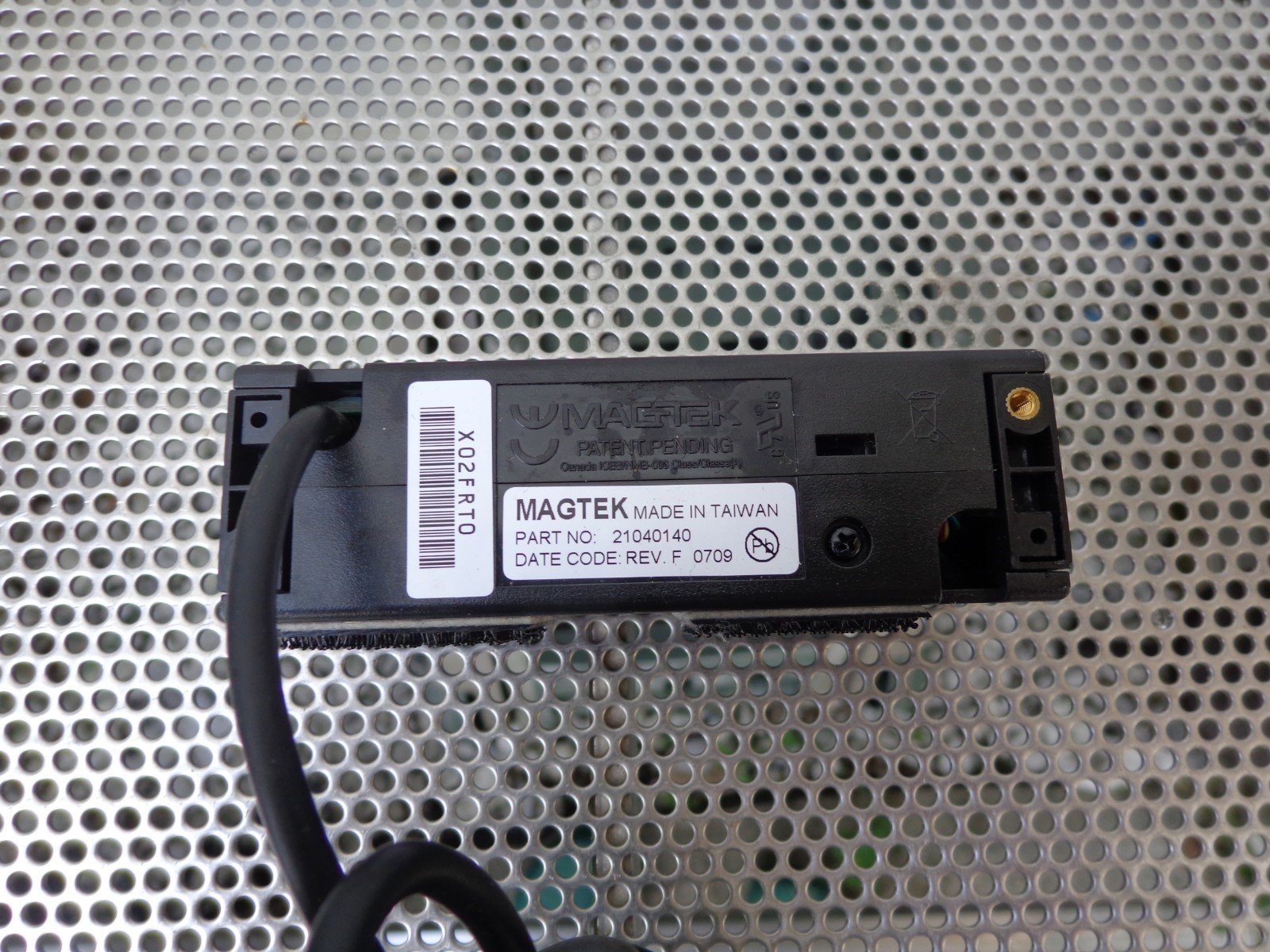 MagTek SureSwipe USB Credit Card Reader 21040140