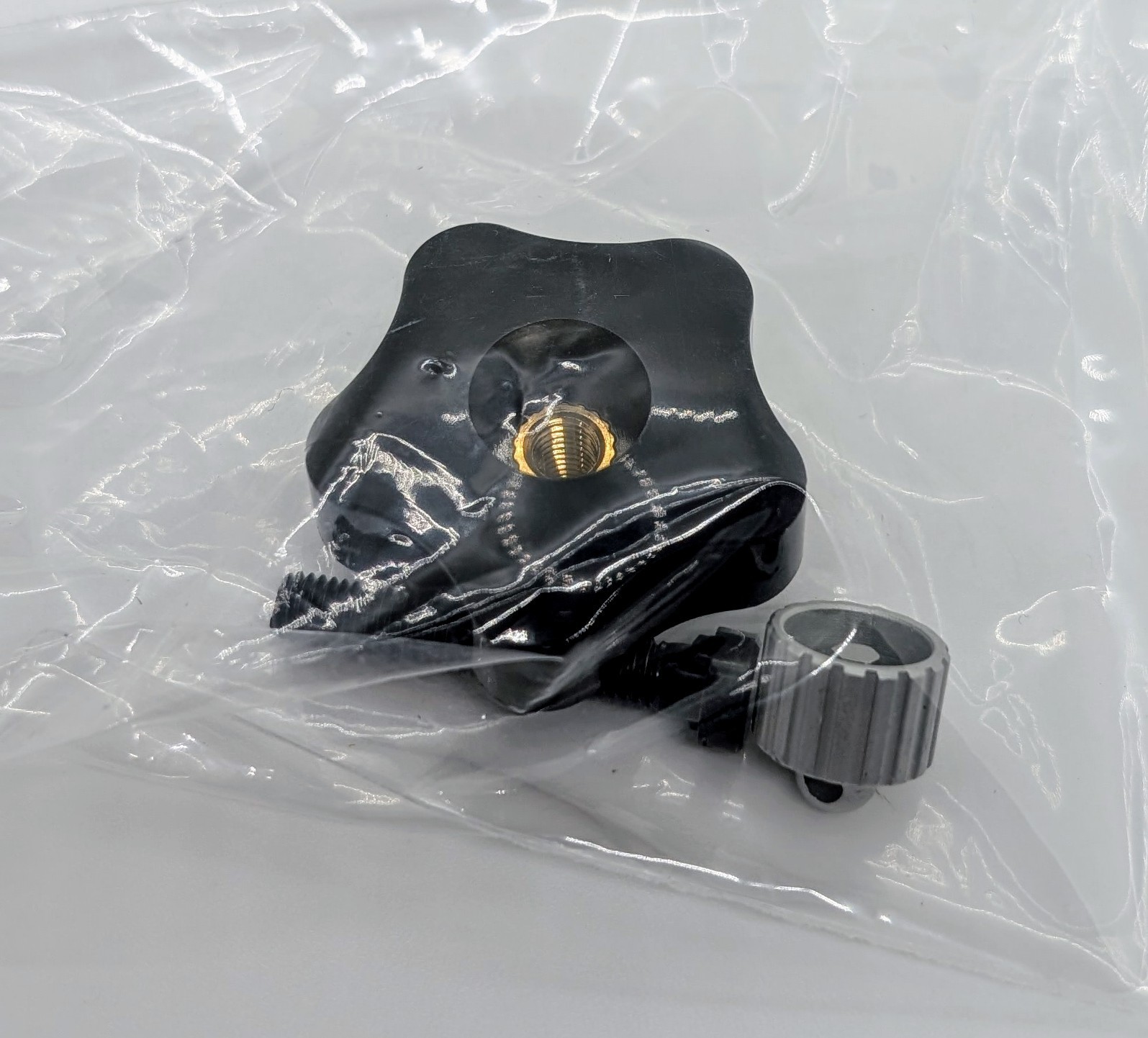 MAGTEK TDYNAMO WHITE STAND/CHARGER NIB