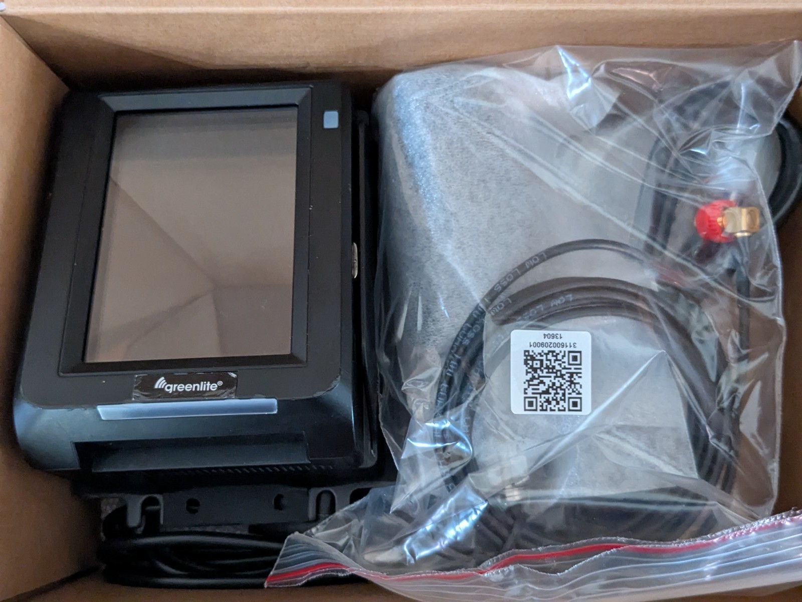 5 gently used vending machine credit card/ apple pay readers.