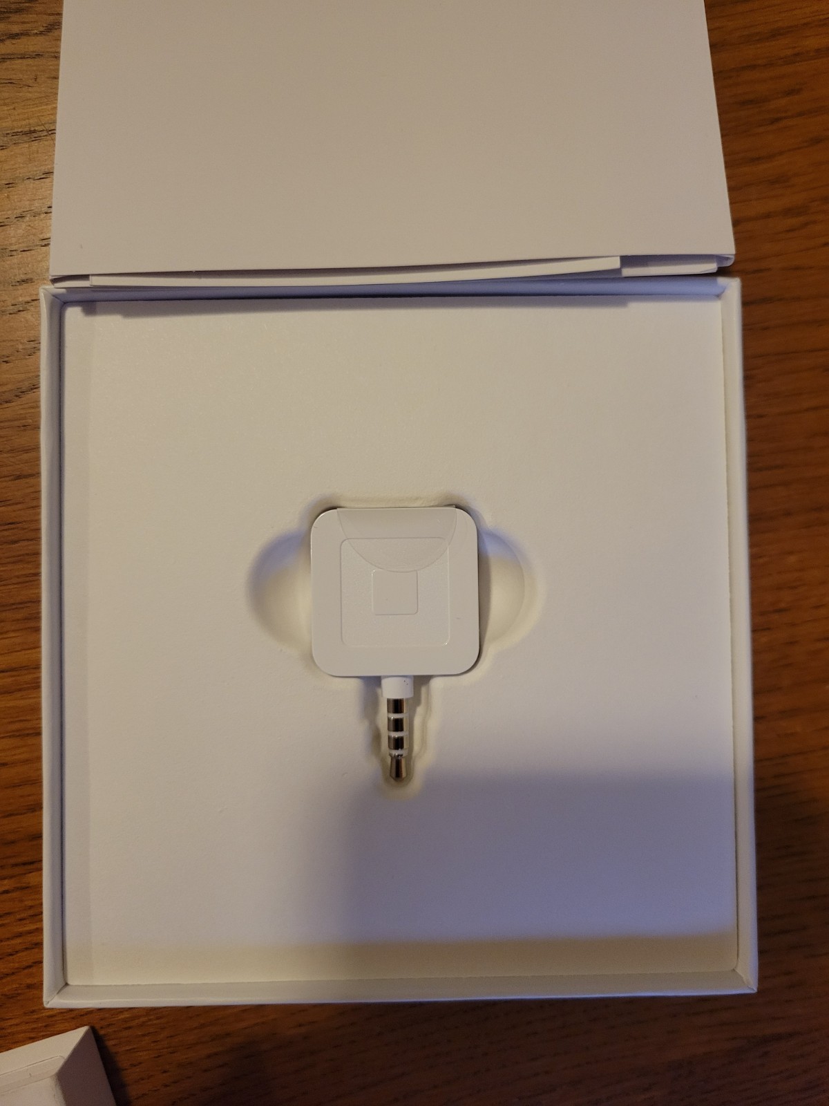 Square Credit Debit Card Reader 3.5mm Headphone Aux Jack White- iPhone & Android