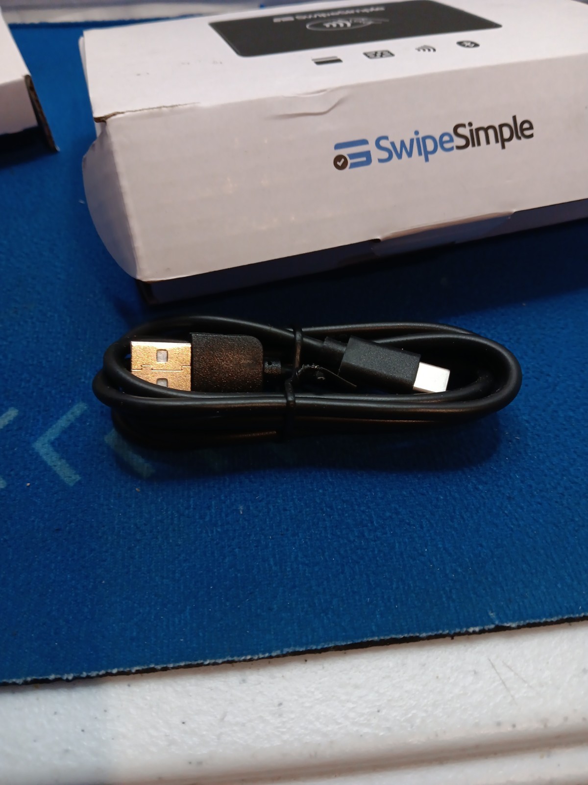 NEW SwipeSimple Swift B350 Credit Card Reader Black