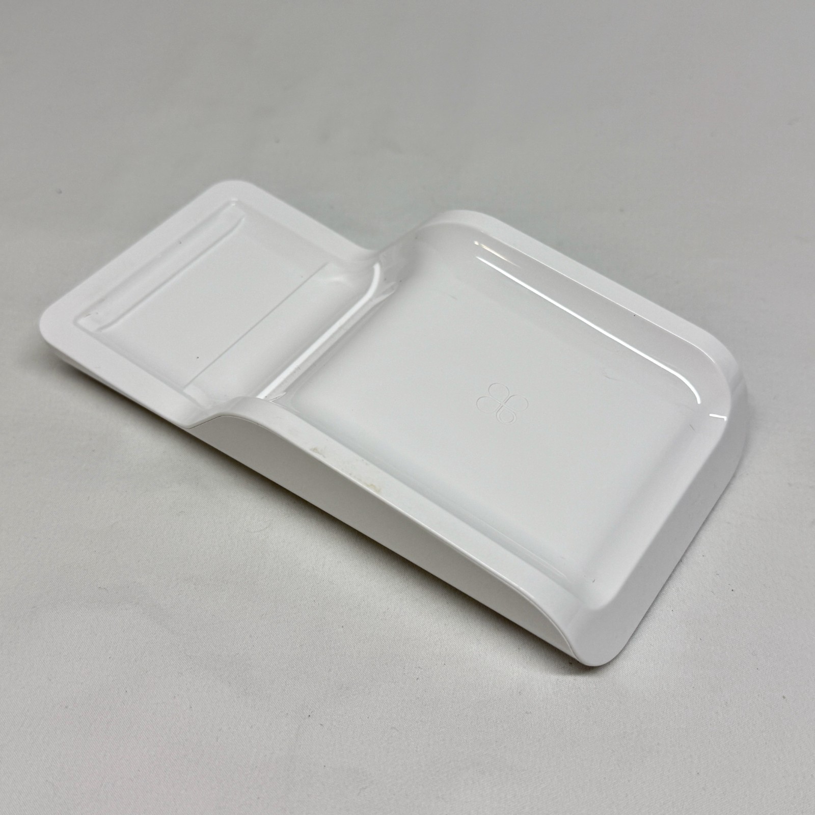 Clover Flex Wireless Cradle w/ Charging Brake – Model K405 / Color White