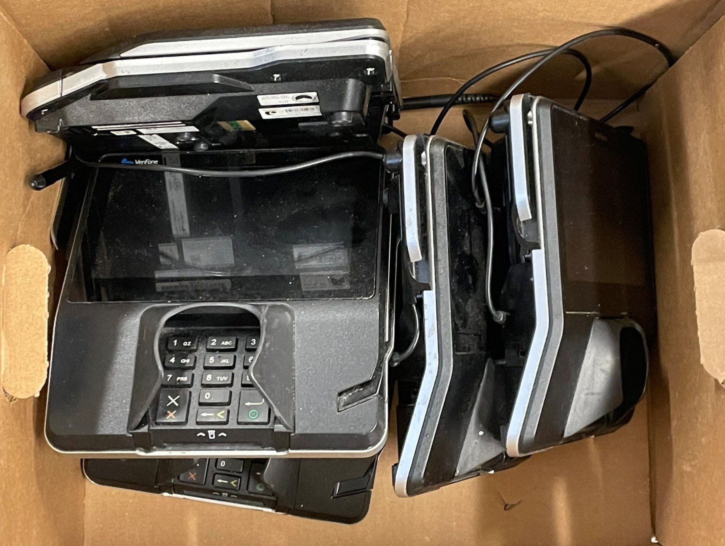 Lot of 5 Verifone Credit Card Payment Terminal MX925CTLS W/Stylus UNTESTED