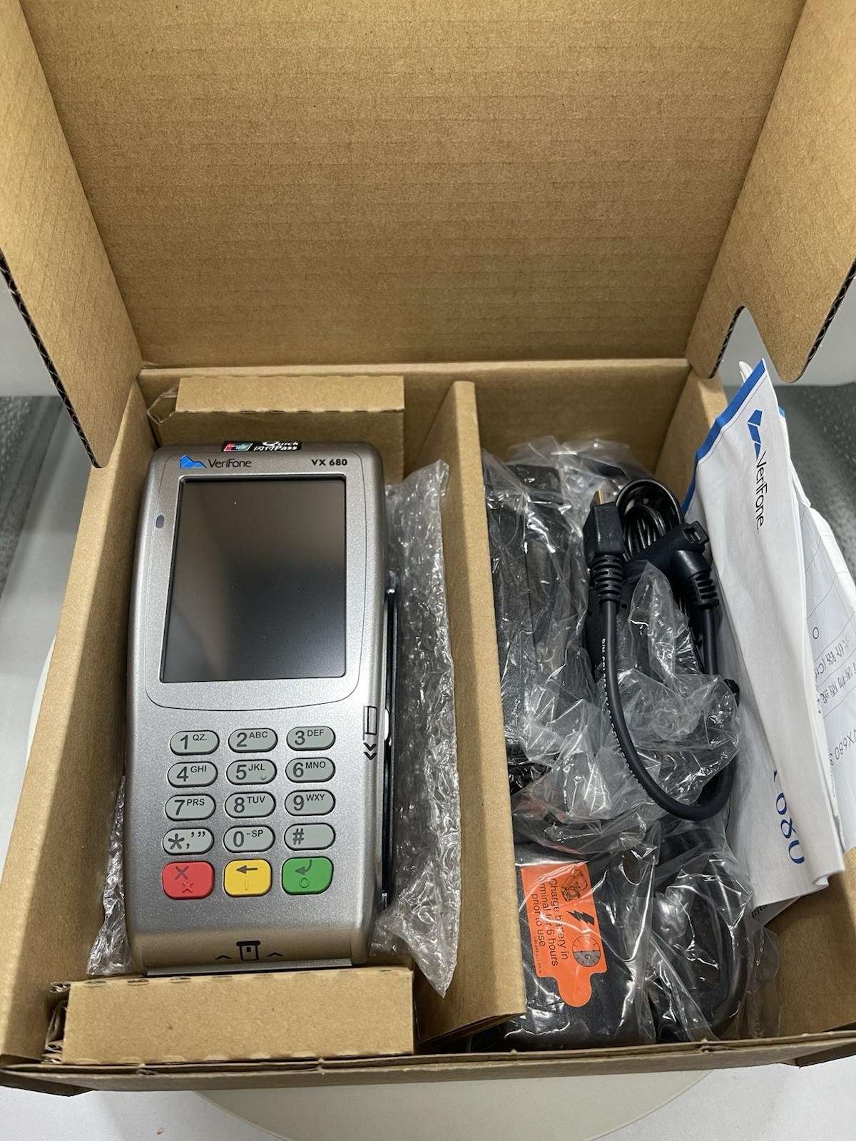 Verifone VX680 Wireless Credit Card POS machine Terminal (GPRS version) 99% NEW