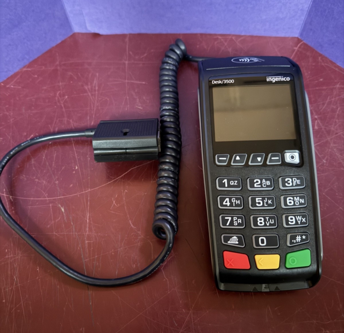 AS IS POWERS ON Ingenico Desk 3500 Credit Card Terminal Reader/Printer DES35BA