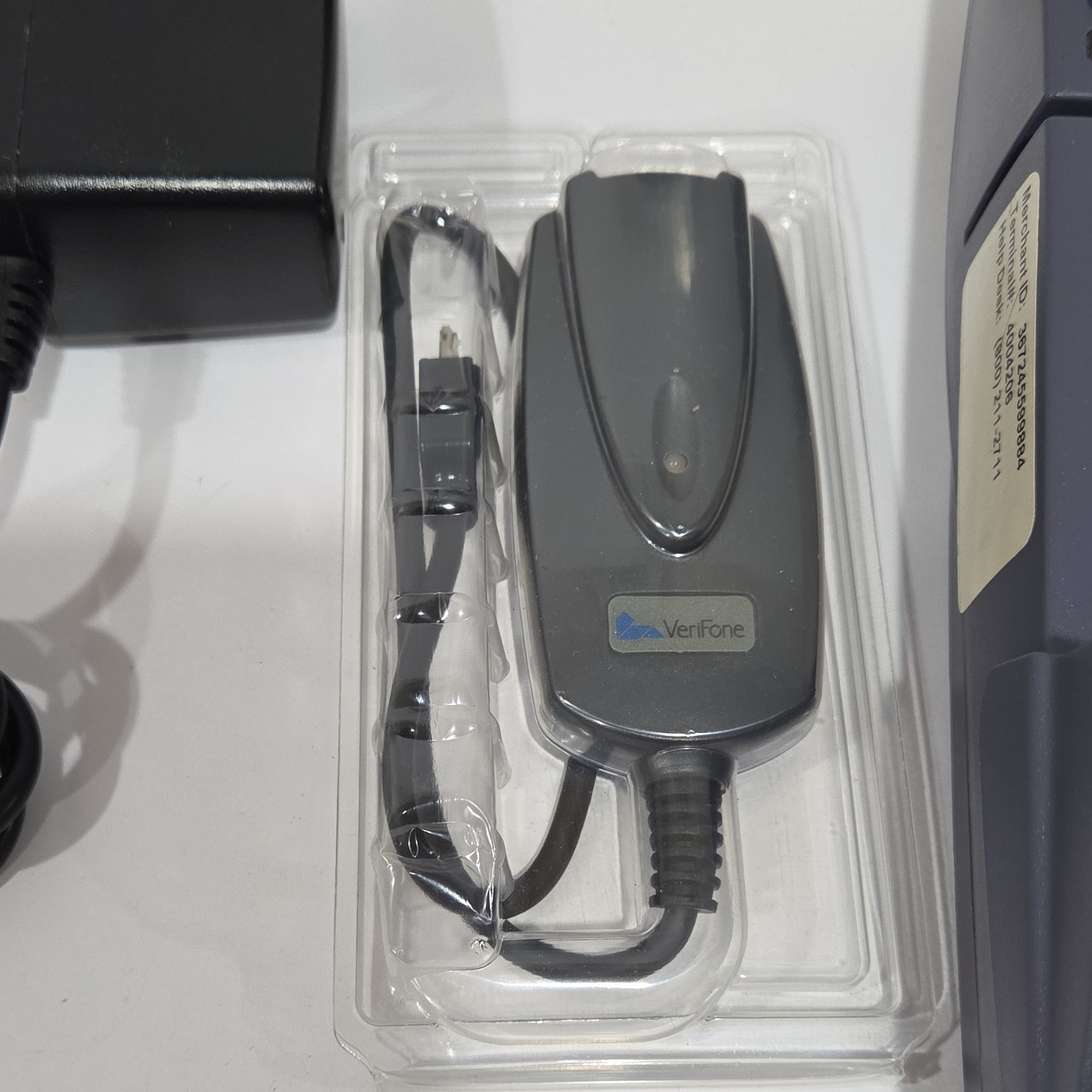 Verifone NURIT 8000S Wireless Credit Card Terminal w/Accessories *tested, works*