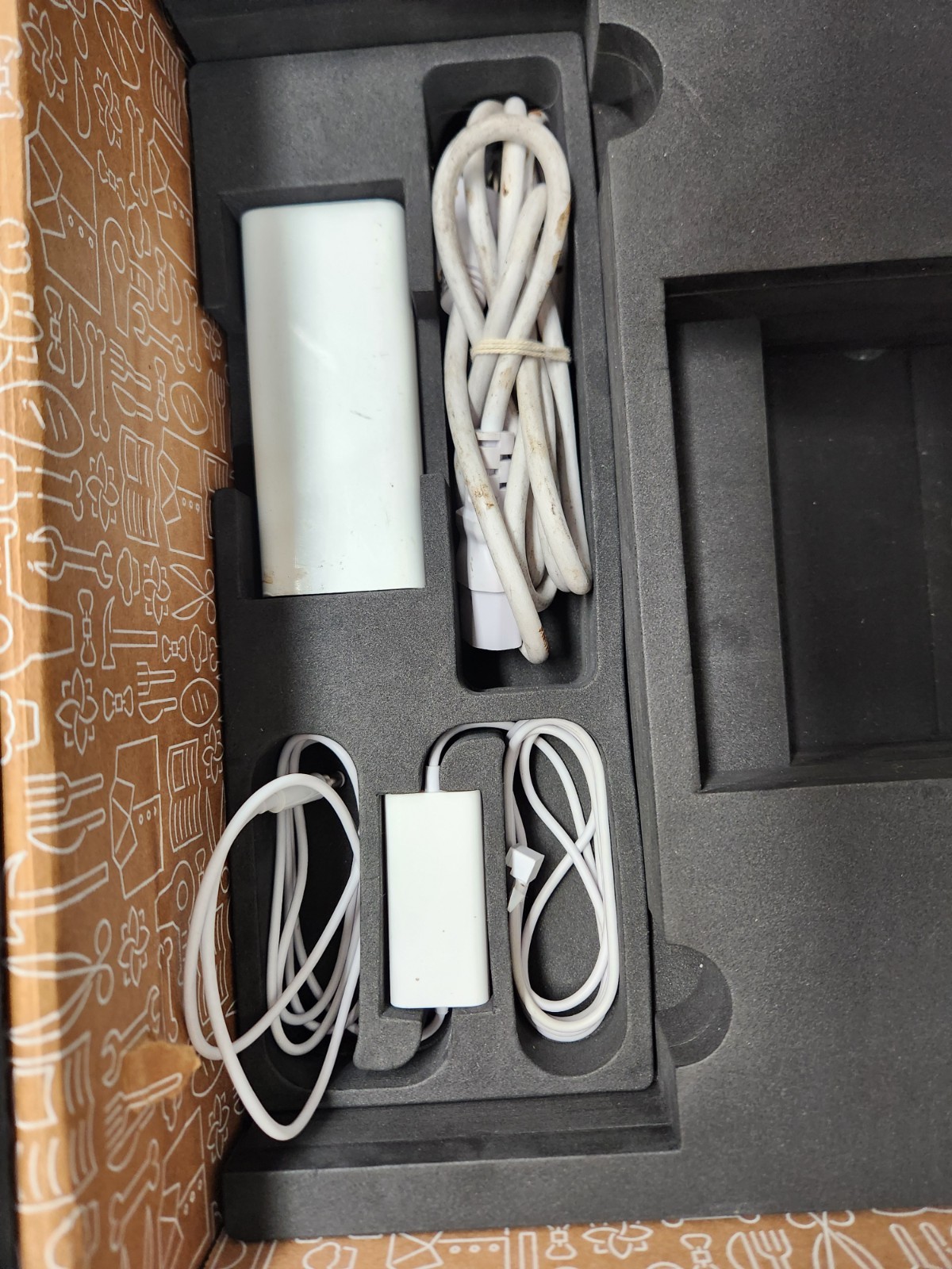 Square Credit Card Terminal Point of Sale POS with Stand and Accessories