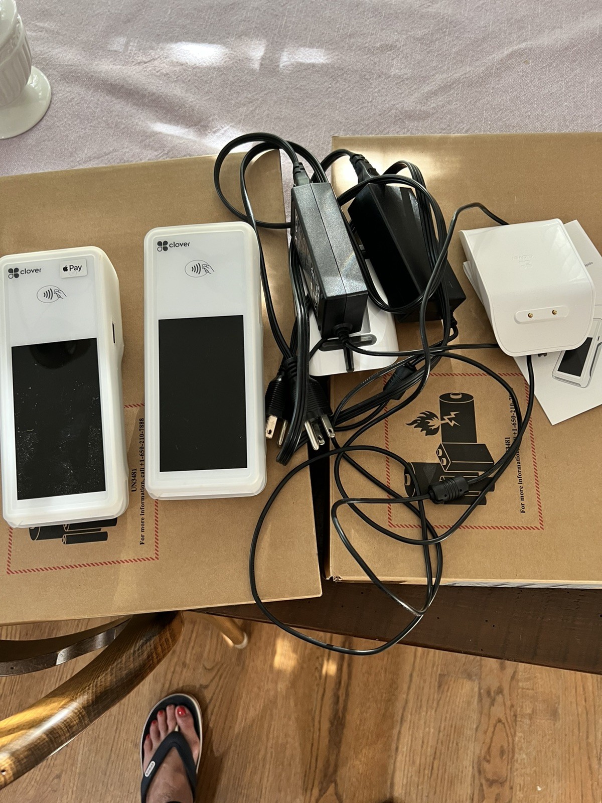 2 Clover Flex Handheld POS System Model C403 with 2 K400 Cradles WiFi
