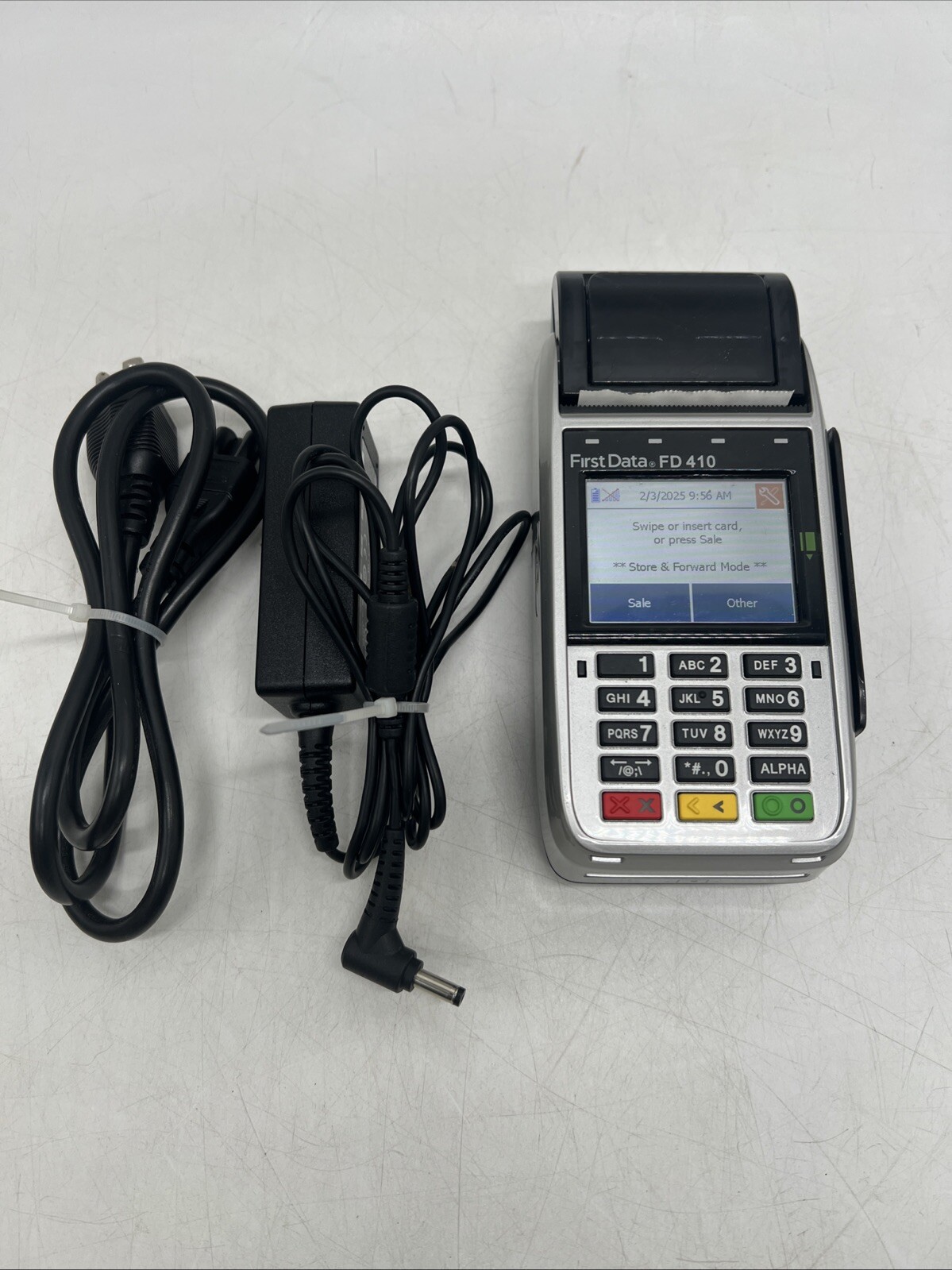 FIRST DATA FD 410 CREDIT CARD MACHINE WIRELESS SMART CHIP DEBIT READER TERMINAL