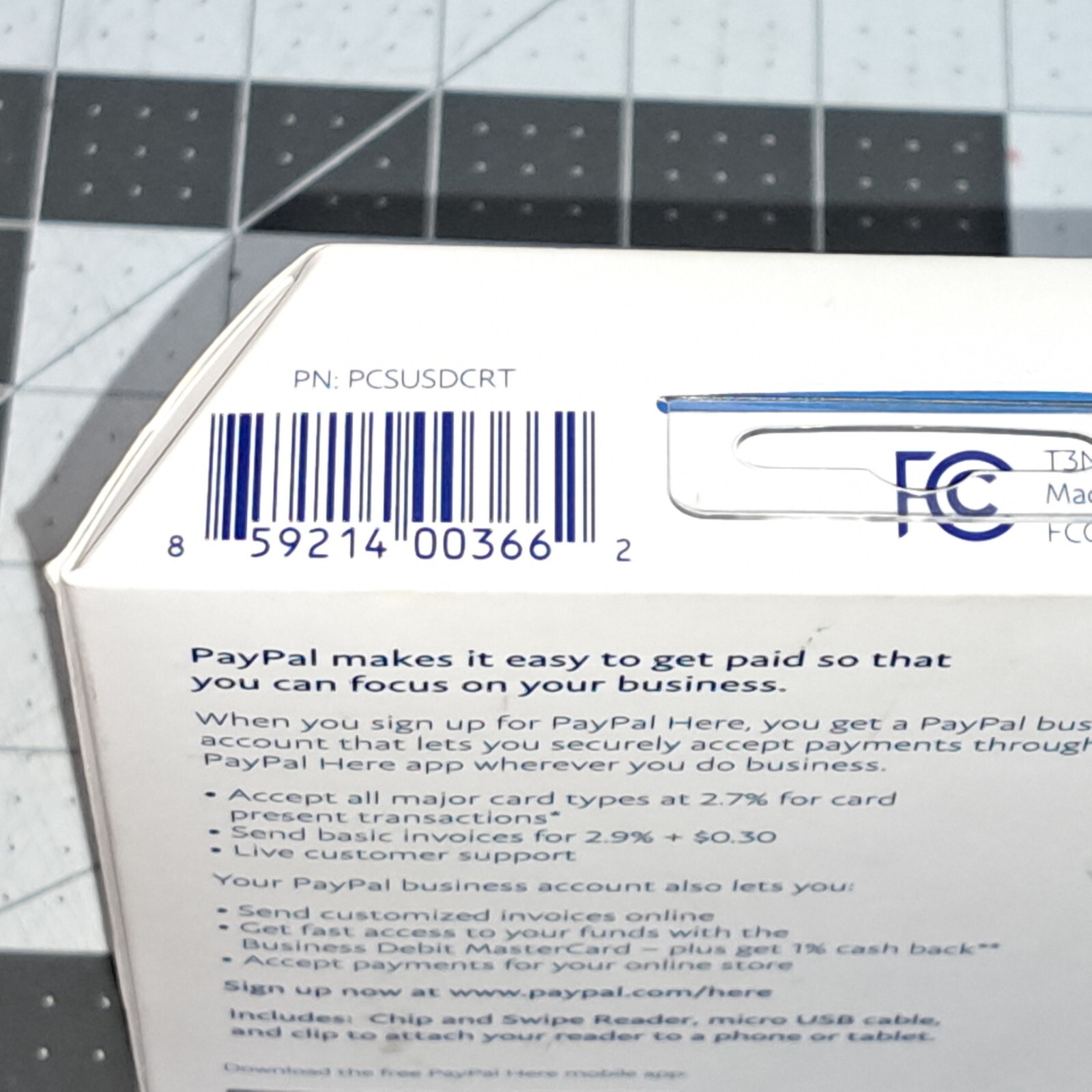 PayPal PCSUSDCRT Chip And Card Swipe Reader Accept Credit & Debit Cards Anywhere