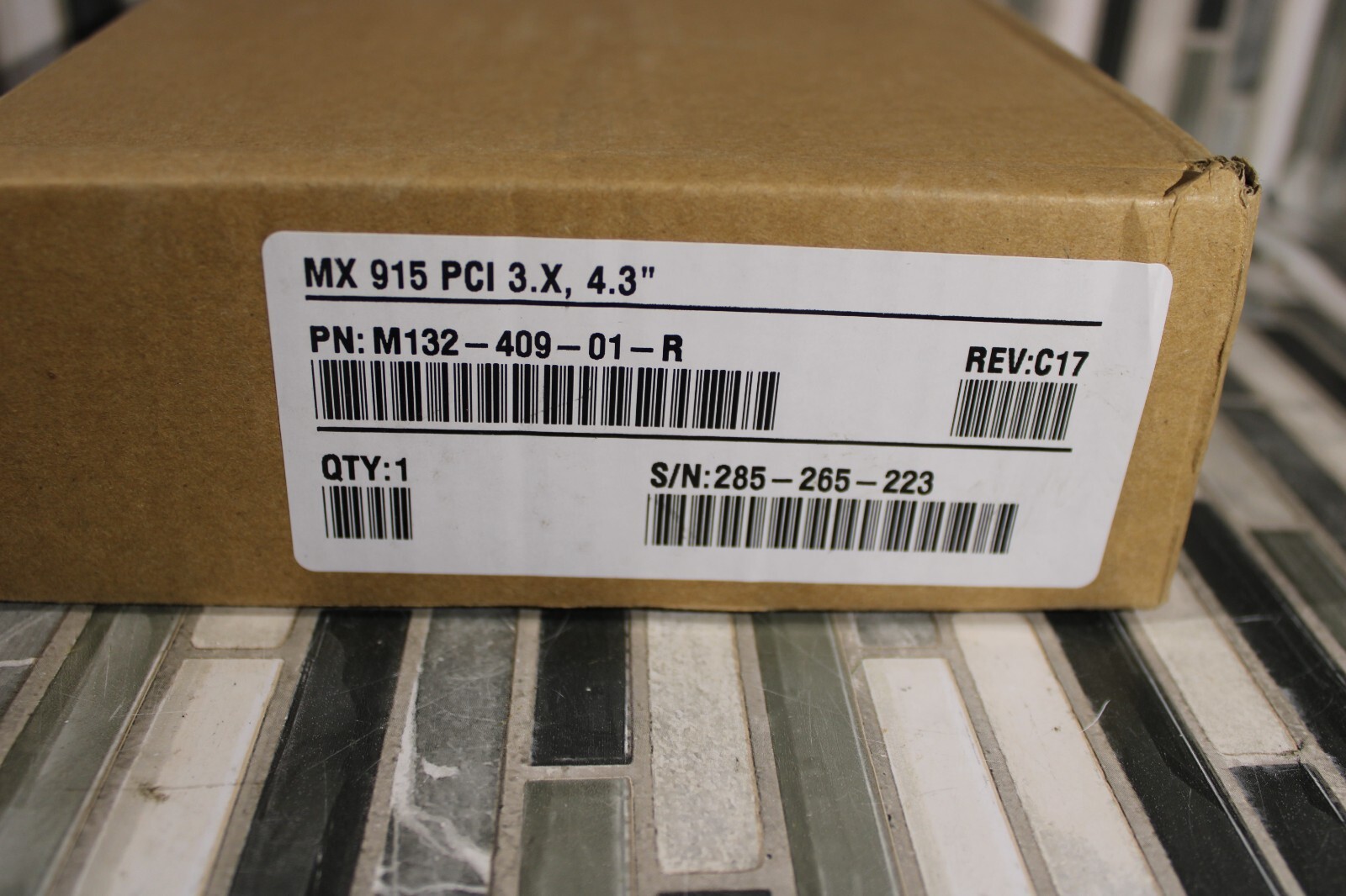 Verifone M132-409-01-R Fixed/Vehicle Mount Data Terminal