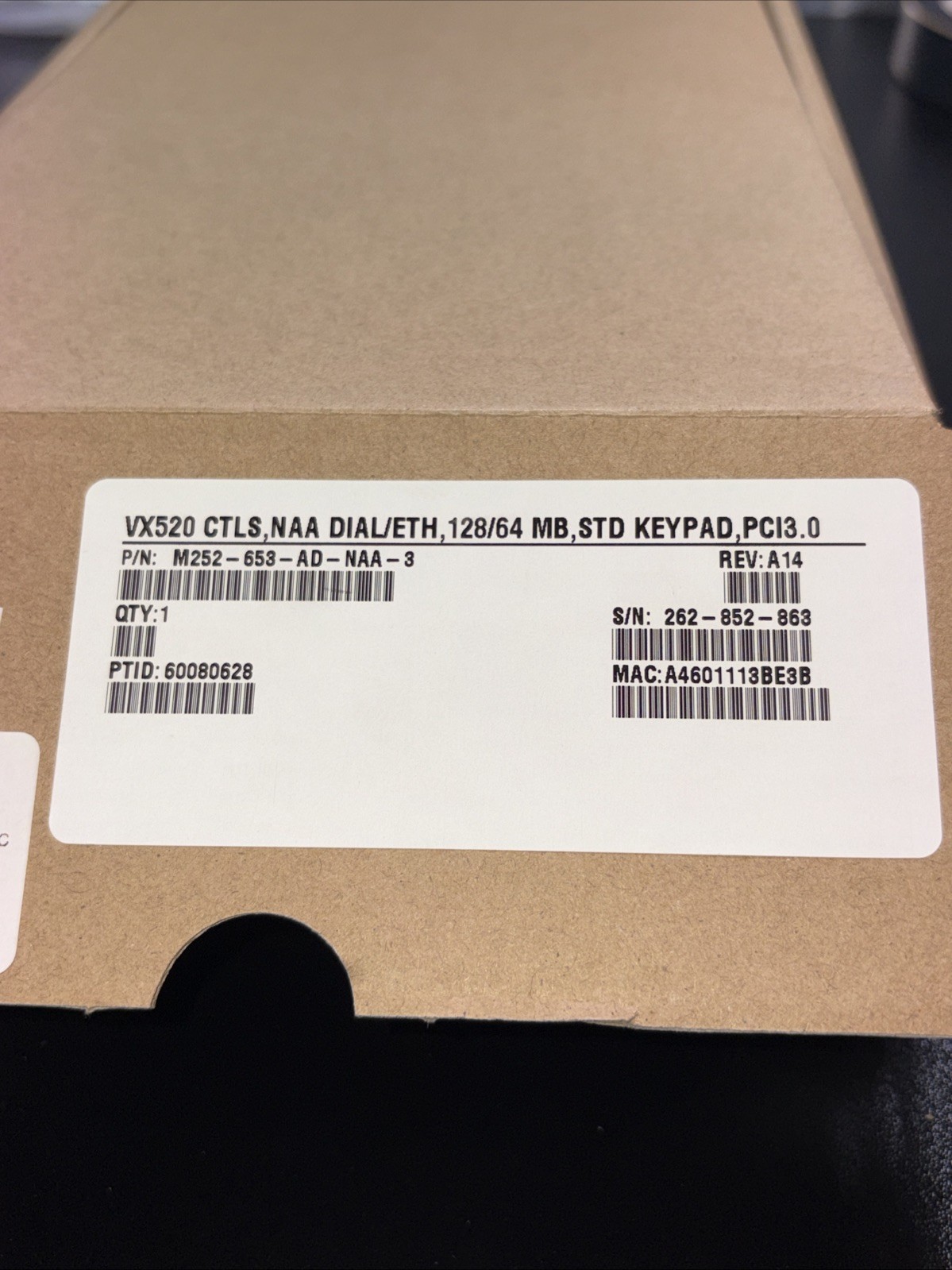 VeriFone VX 520 CTLS M252-653-AD-NAA-3