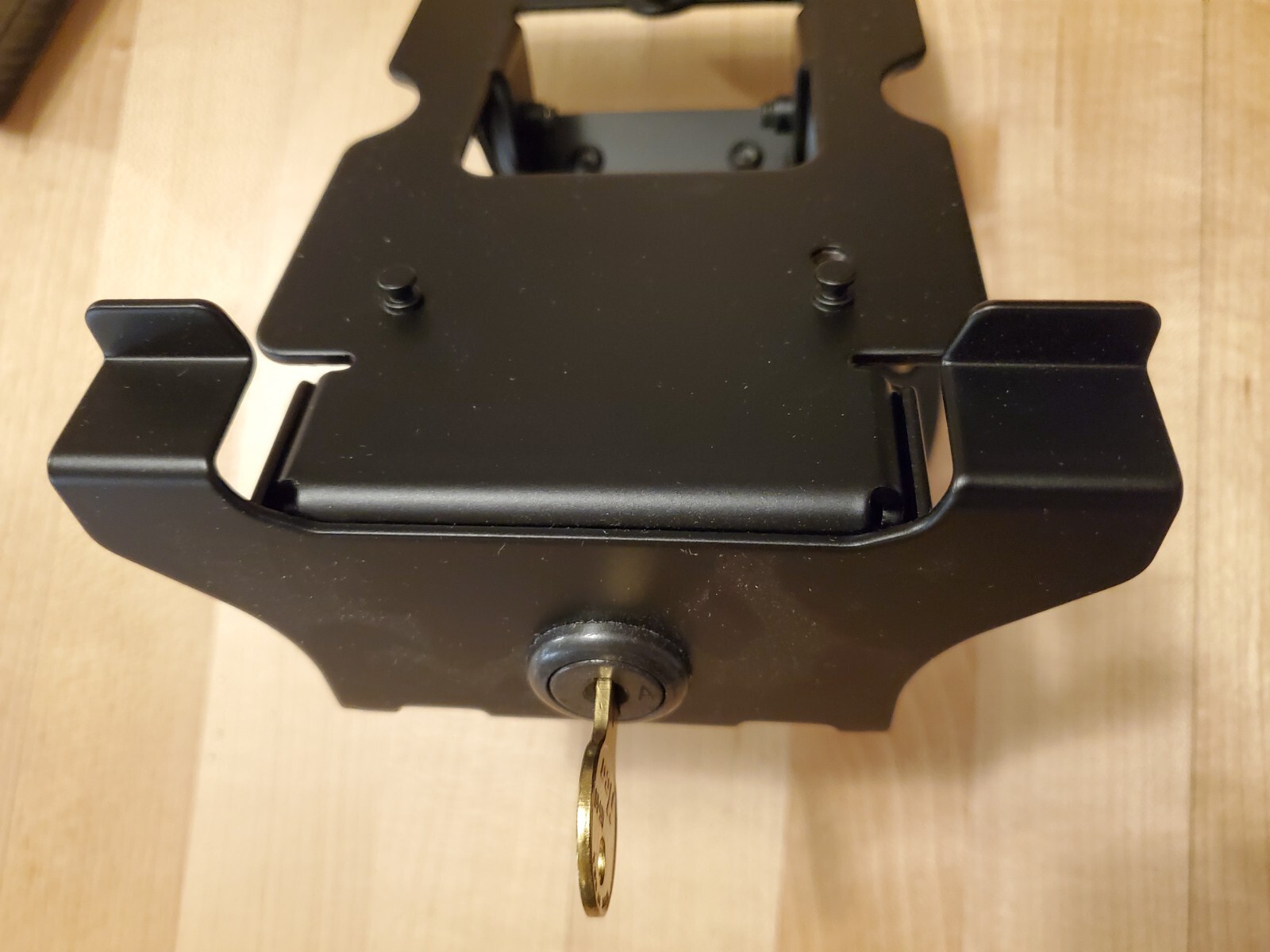 ENS Low Profile Locking Payment Terminal Stand 367-1073-R-E Verifone MX 830 850