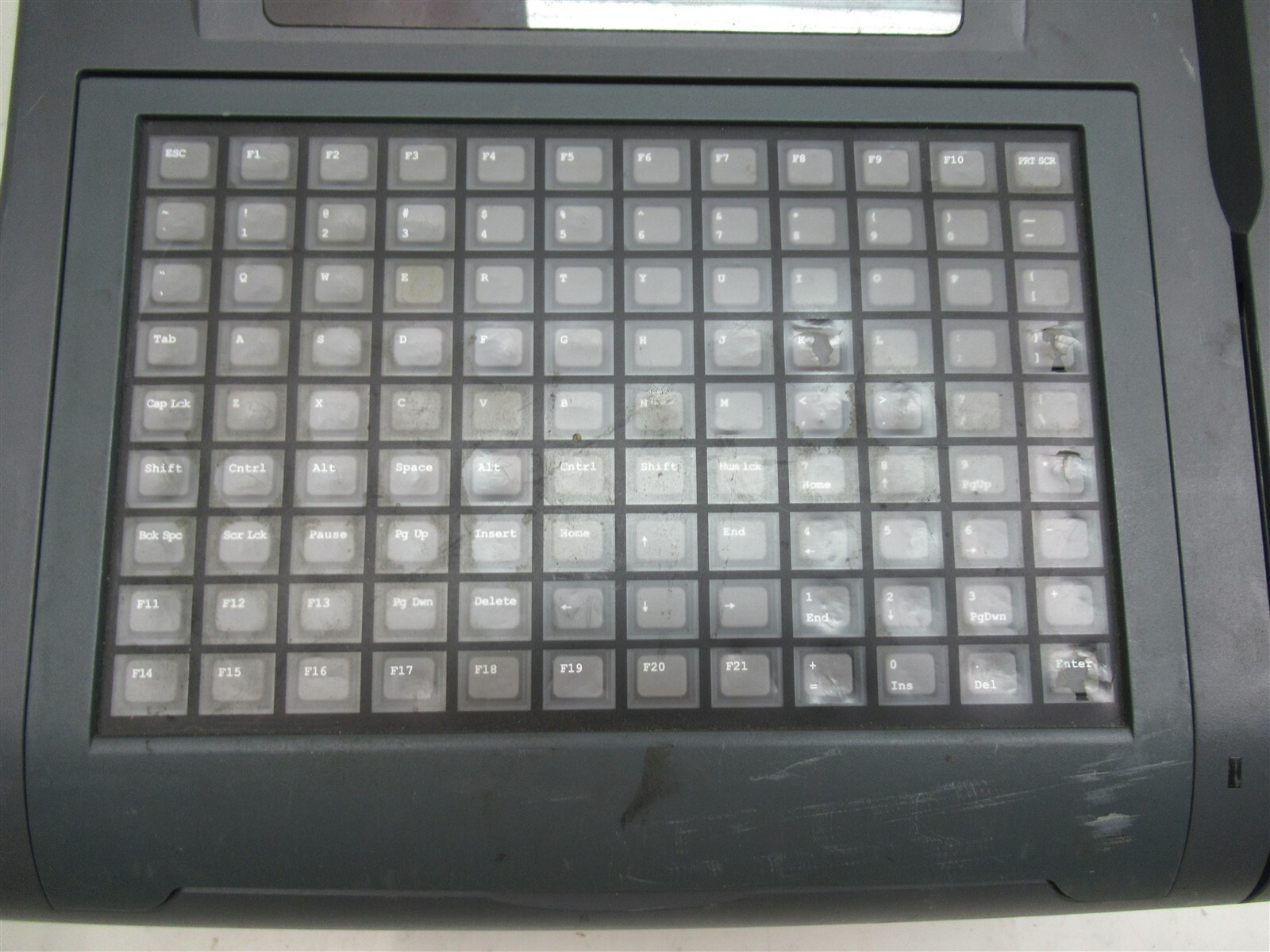 Cash Register Micros Keyboard Workstation 4 Credit Card POS Terminal 400700-001