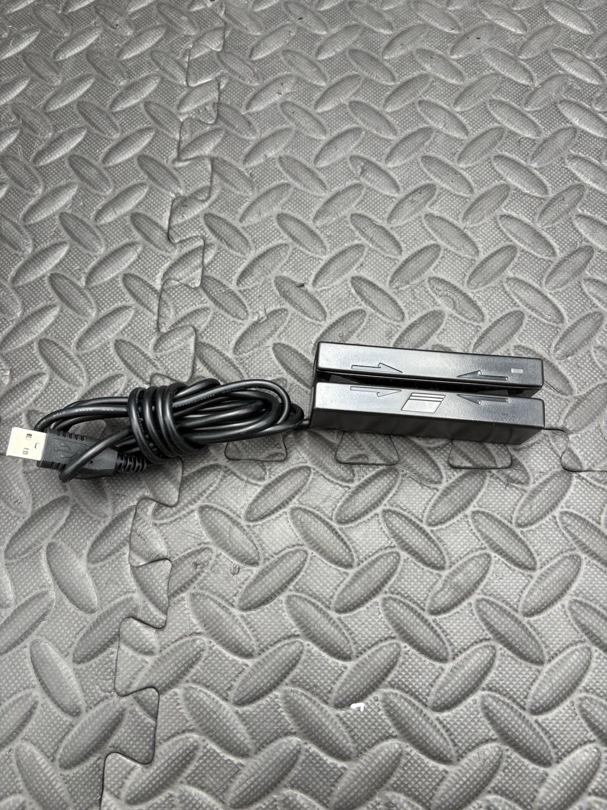 MagTek 21040110 USB Mini Magnetic Credit Card Swipe Reader