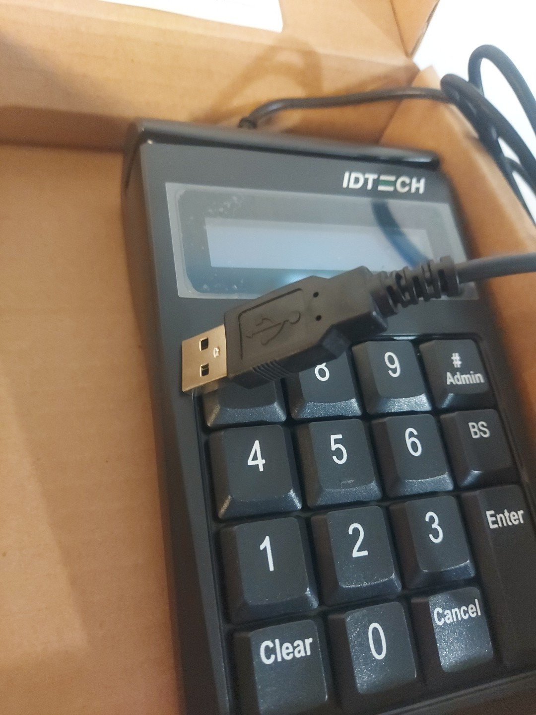 IDTECH Secure Key Card Reader M1 series w/ Magstripe Reader M100 M130