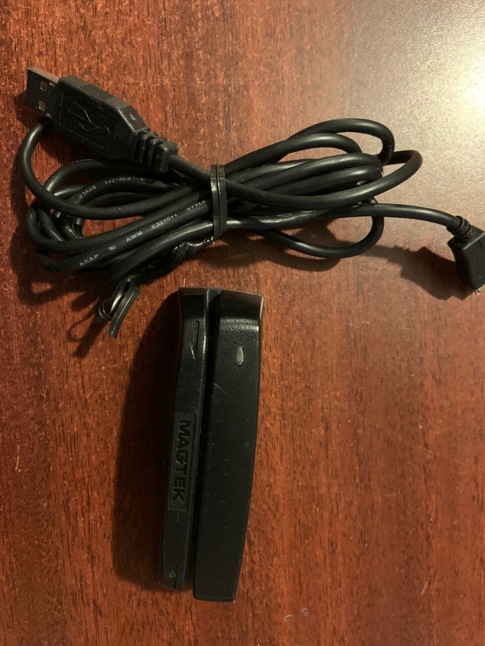 MagTek 21073062 USB Credit Card Reader