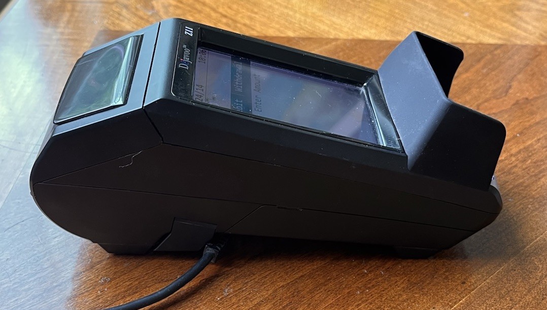 Dejavoo Z11 WiFi Touch Screen Credit Card Machine Terminal VEGA3000 Tested