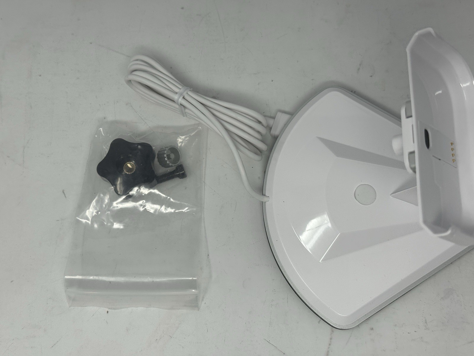 MAGTEK TDYNAMO WHITE STAND/CHARGER ONLY