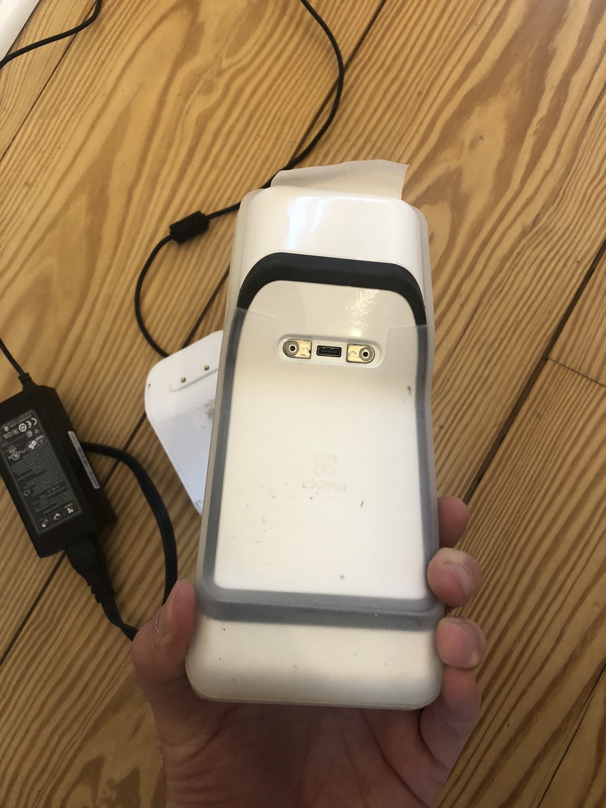 Clover C403 Flex Wi-Fi Terminal w/ Cradle K-400 Untested