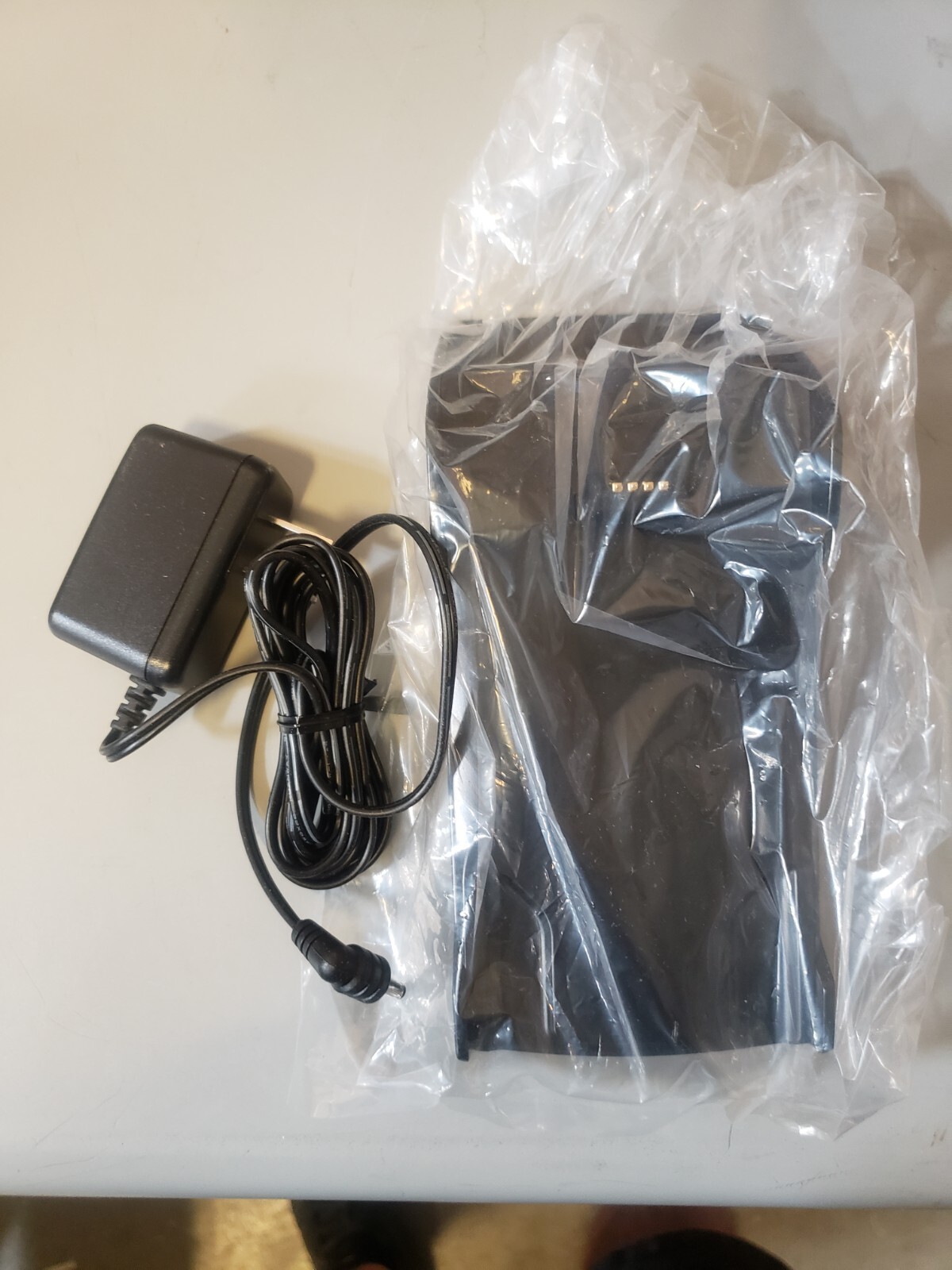 Ingenico Move 5000 (Gen 2), Wireless + Bluetooth base – Lot of 20 New in box