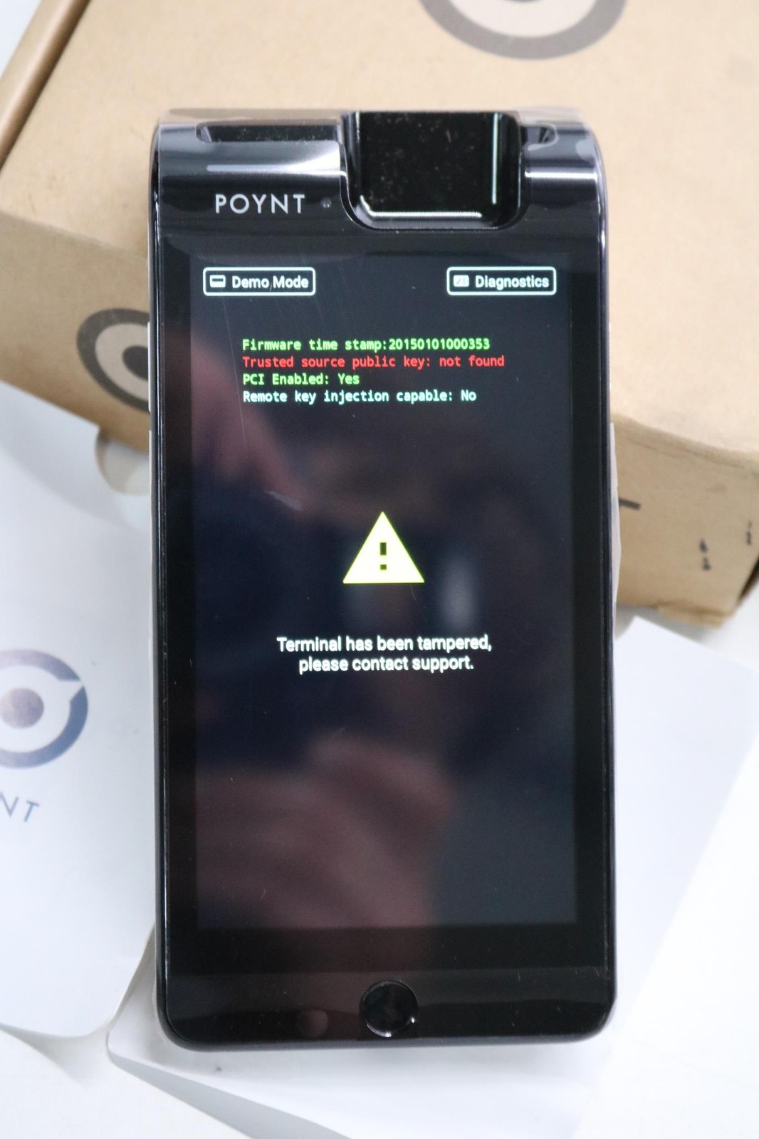 Poynt 5 M2W3140A Smart Terminal Credit Card Reader